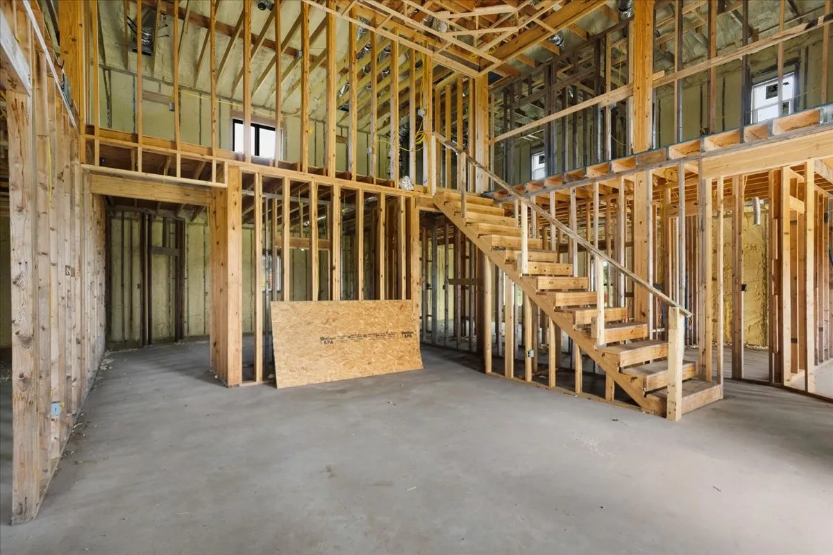 Single Family Residence For Sale in Fannin County , 2463 County Road, Savoy, Texas 75479, 7 Bedroom, 3 Bathroom, 2 Garage spaces, 4,637 Sqft, built in 2021, mls#21279835, Real Estate Agent in Savoy, Homes For Sale in Fannin county, Homes For Sale in Savoy, Realtor in Savoy Texas, Real Estate Brokerage Independent Realty Texas, Luminita Cordes Realtor