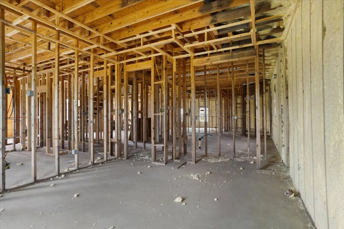 Single Family Residence For Sale in Fannin County , 2463 County Road, Savoy, Texas 75479, 7 Bedroom, 3 Bathroom, 2 Garage spaces, 4,637 Sqft, built in 2021, mls#21279835, Real Estate Agent in Savoy, Homes For Sale in Fannin county, Homes For Sale in Savoy, Realtor in Savoy Texas, Real Estate Brokerage Independent Realty Texas, Luminita Cordes Realtor