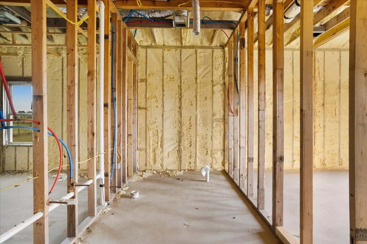 Single Family Residence For Sale in Fannin County , 2463 County Road, Savoy, Texas 75479, 7 Bedroom, 3 Bathroom, 2 Garage spaces, 4,637 Sqft, built in 2021, mls#21279835, Real Estate Agent in Savoy, Homes For Sale in Fannin county, Homes For Sale in Savoy, Realtor in Savoy Texas, Real Estate Brokerage Independent Realty Texas, Luminita Cordes Realtor