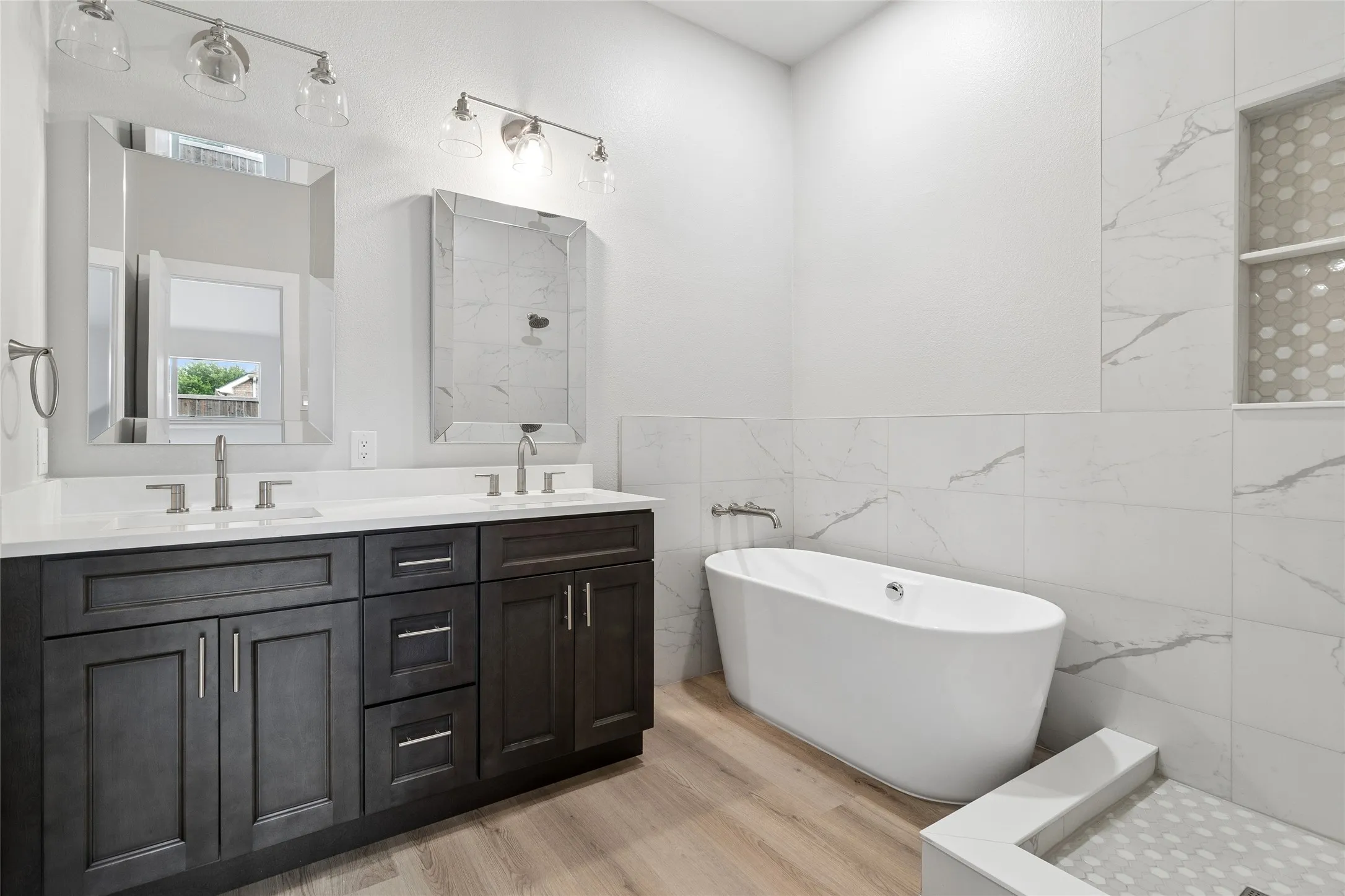 Single Family Residence For Sale in Denton County , 2825 Enchanted Eve Drive, Little Elm, Texas 75068, 4 Bedroom, 2 Bathroom, 2 Garage spaces, 1,980 Sqft, built in 2005, mls#21277638, Real Estate Agent in Little Elm, Homes For Sale in Denton county, Homes For Sale in Little Elm, Realtor in Little Elm Texas, Real Estate Brokerage Independent Realty Texas, Luminita Cordes Realtor