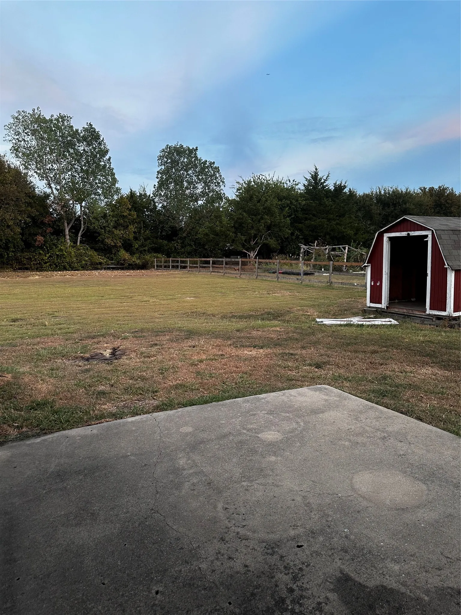 Single Family Residence For Rent in Collin County , 461 San Remo, Princeton, Texas 75407, 3 Bedroom, 2 Bathroom, 2 Garage spaces, 2,084 Sqft, built in 2000, mls#21264784, Real Estate Agent in Princeton, Homes For Rent in Collin county, Homes For Rent in Princeton, Realtor in Princeton Texas, Real Estate Brokerage Independent Realty Texas, Luminita Cordes Realtor