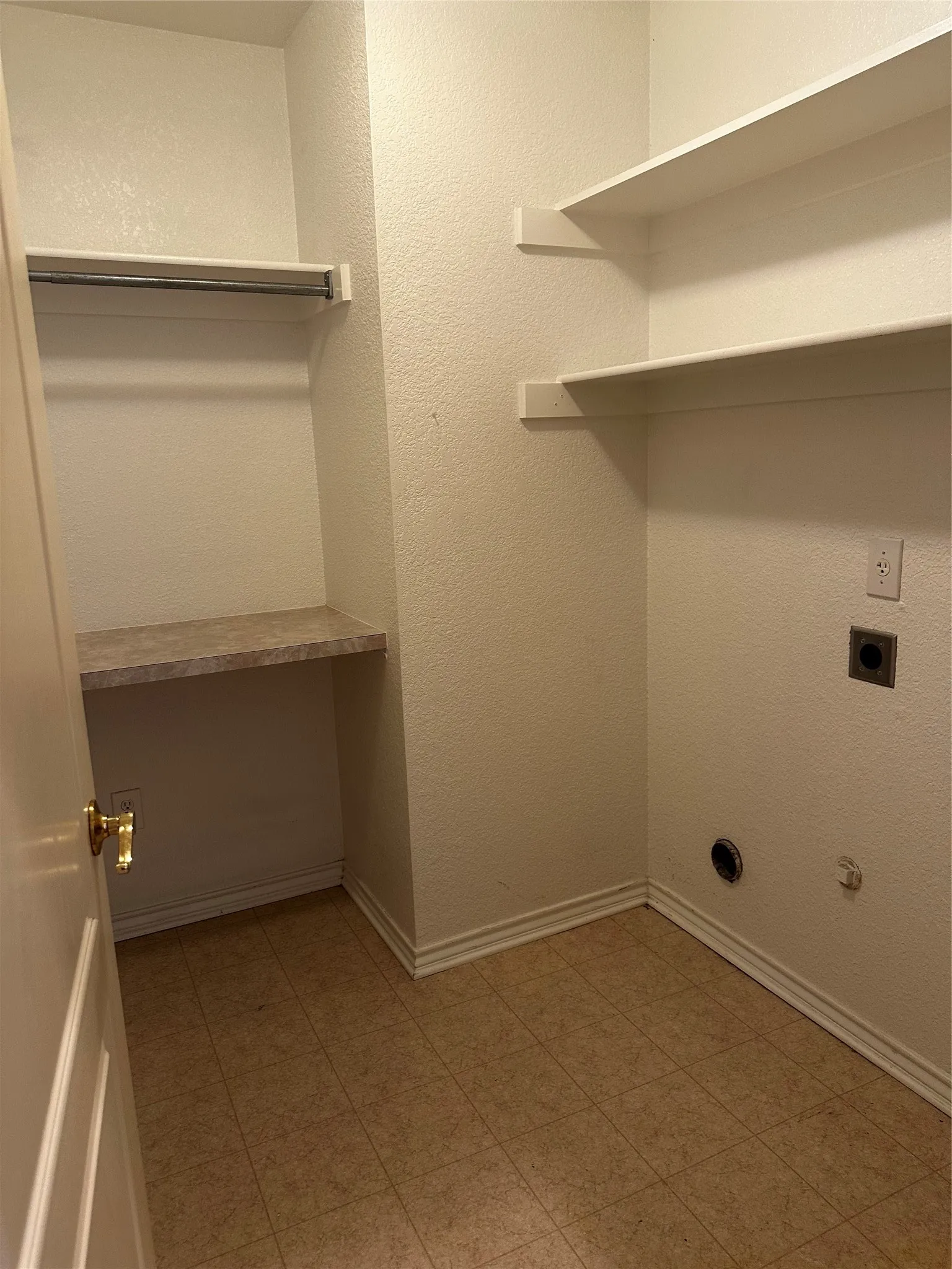 Single Family Residence For Rent in Collin County , 461 San Remo, Princeton, Texas 75407, 3 Bedroom, 2 Bathroom, 2 Garage spaces, 2,084 Sqft, built in 2000, mls#21264784, Real Estate Agent in Princeton, Homes For Rent in Collin county, Homes For Rent in Princeton, Realtor in Princeton Texas, Real Estate Brokerage Independent Realty Texas, Luminita Cordes Realtor