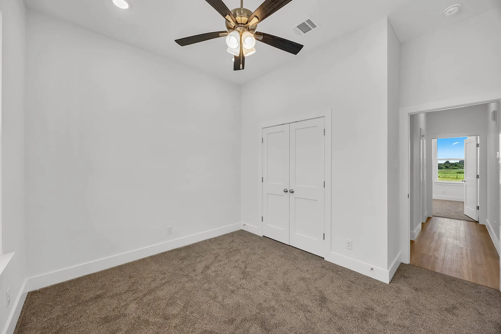 Single Family Residence For Sale in Johnson County , 3764 County Road 424, Cleburne, Texas 76031, 3 Bedroom, 2 Bathroom, 2 Garage spaces, 1,896 Sqft, built in 2026, mls#21279675, Real Estate Agent in Cleburne, Homes For Sale in Johnson county, Homes For Sale in Cleburne, Realtor in Cleburne Texas, Real Estate Brokerage Independent Realty Texas, Luminita Cordes Realtor