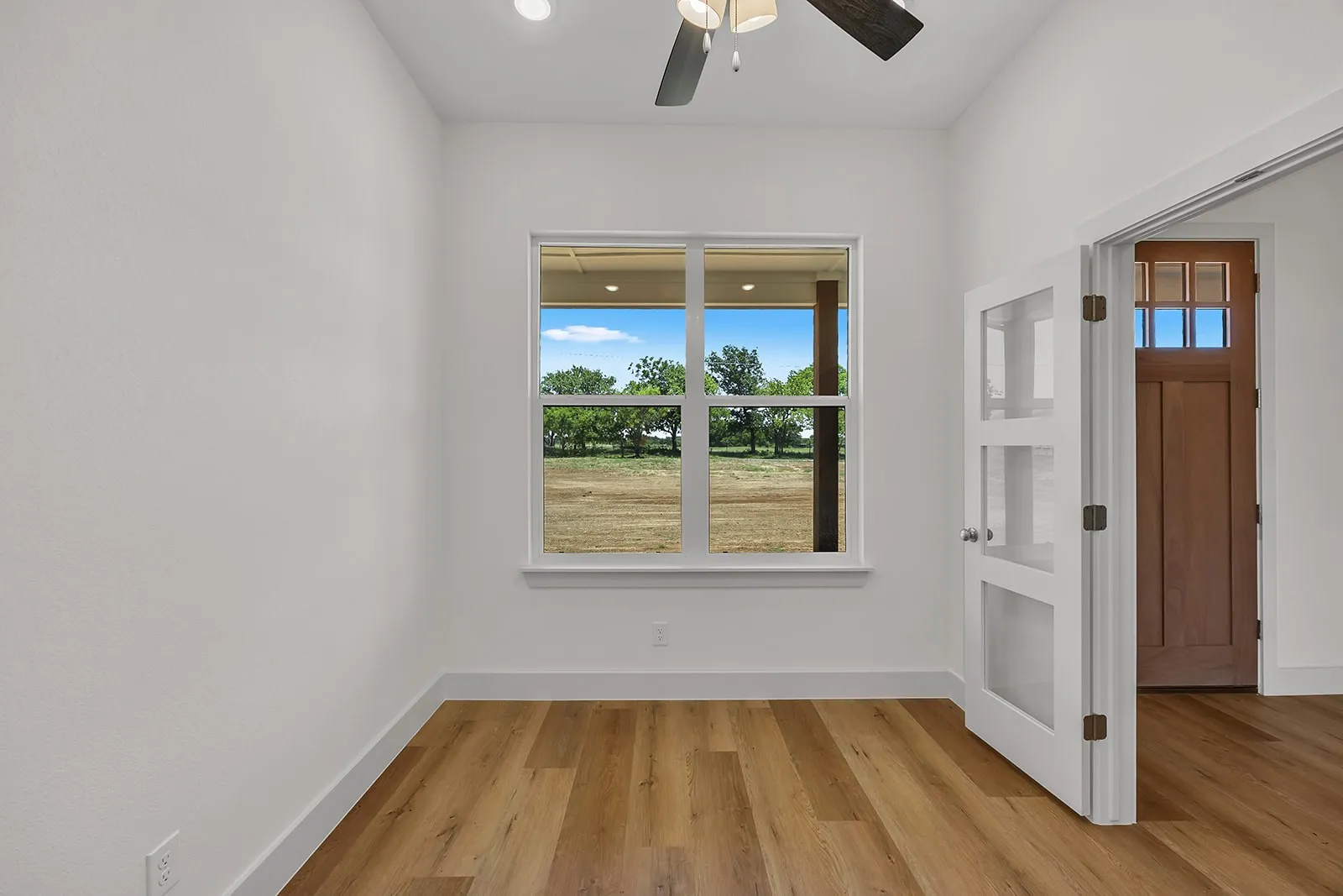 Single Family Residence For Sale in Johnson County , 3764 County Road 424, Cleburne, Texas 76031, 3 Bedroom, 2 Bathroom, 2 Garage spaces, 1,896 Sqft, built in 2026, mls#21279675, Real Estate Agent in Cleburne, Homes For Sale in Johnson county, Homes For Sale in Cleburne, Realtor in Cleburne Texas, Real Estate Brokerage Independent Realty Texas, Luminita Cordes Realtor
