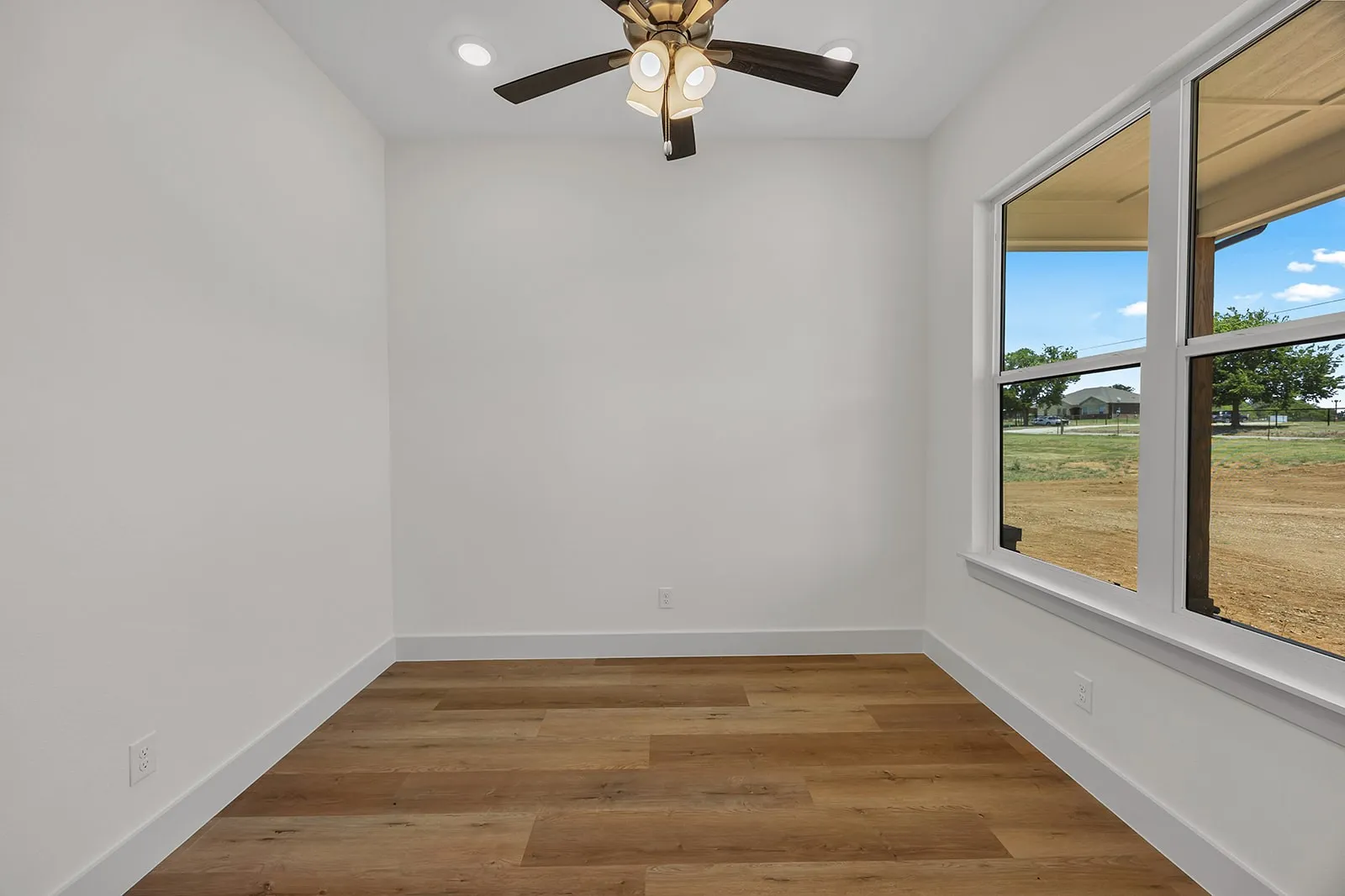 Single Family Residence For Sale in Johnson County , 3764 County Road 424, Cleburne, Texas 76031, 3 Bedroom, 2 Bathroom, 2 Garage spaces, 1,896 Sqft, built in 2026, mls#21279675, Real Estate Agent in Cleburne, Homes For Sale in Johnson county, Homes For Sale in Cleburne, Realtor in Cleburne Texas, Real Estate Brokerage Independent Realty Texas, Luminita Cordes Realtor