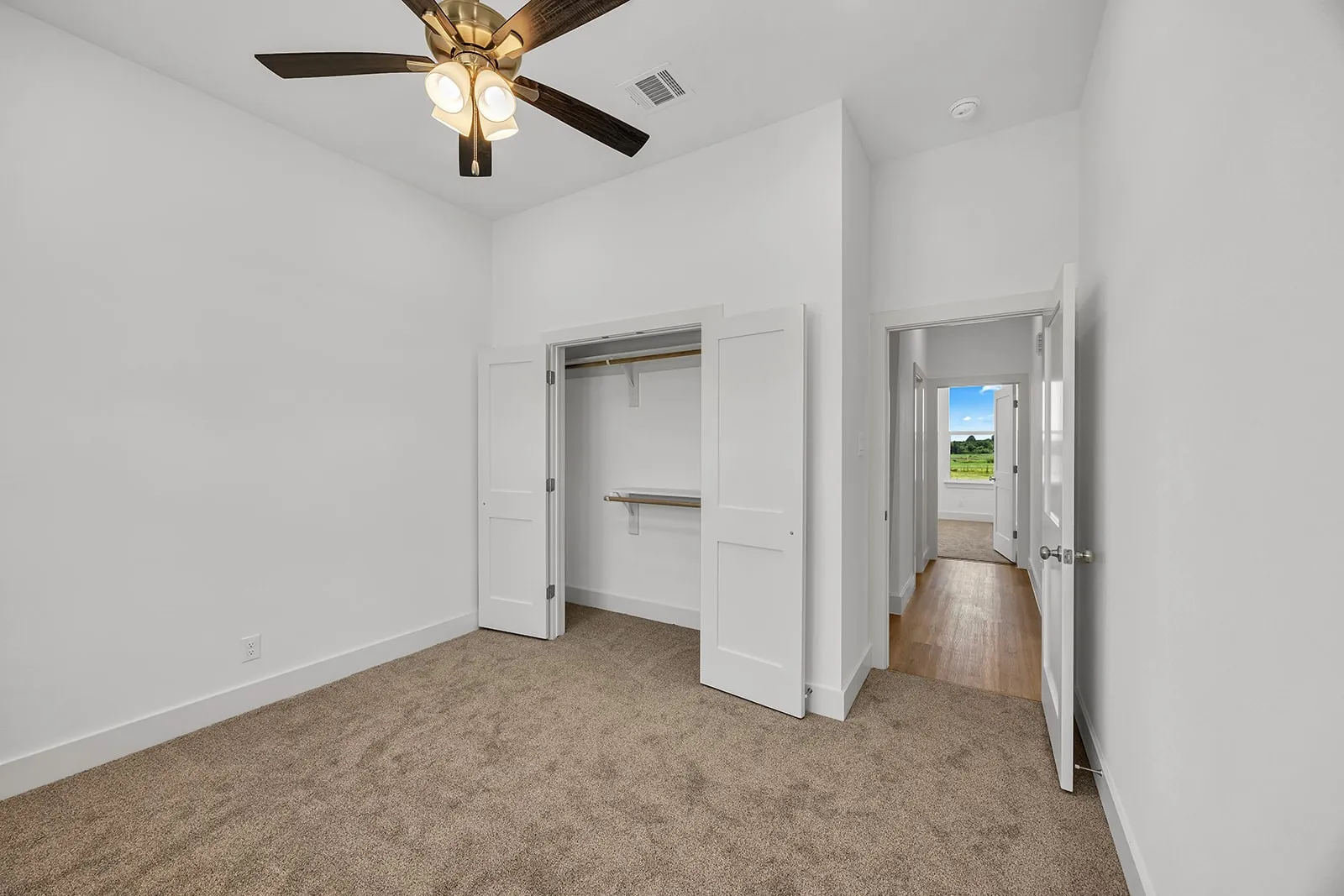 Single Family Residence For Sale in Johnson County , 3764 County Road 424, Cleburne, Texas 76031, 3 Bedroom, 2 Bathroom, 2 Garage spaces, 1,896 Sqft, built in 2026, mls#21279675, Real Estate Agent in Cleburne, Homes For Sale in Johnson county, Homes For Sale in Cleburne, Realtor in Cleburne Texas, Real Estate Brokerage Independent Realty Texas, Luminita Cordes Realtor