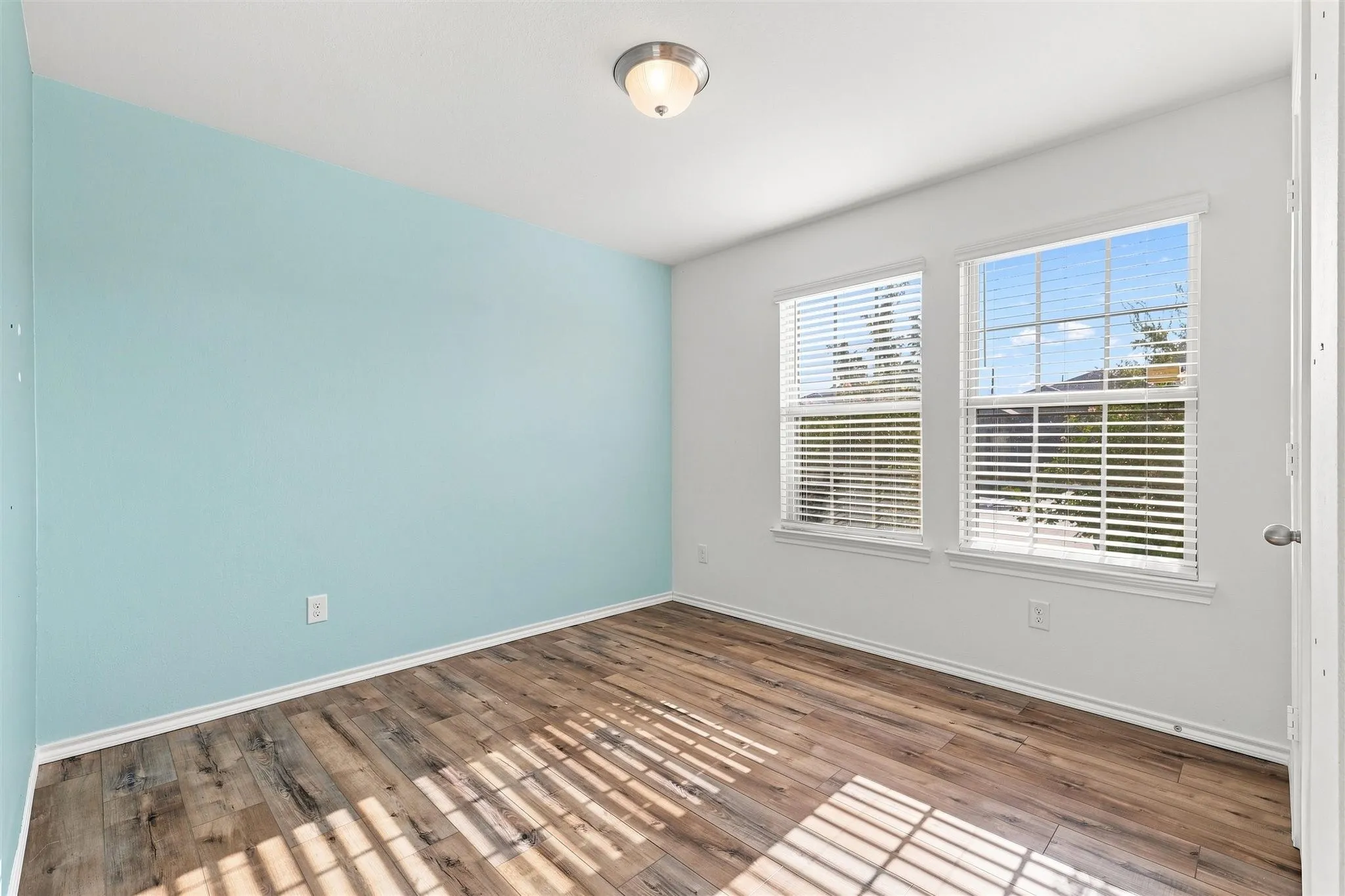 Single Family Residence For Sale in Denton County , 3605 Skelton Street, Denton, Texas 76207, 4 Bedroom, 3 Bathroom, 2 Garage spaces, 2,084 Sqft, built in 2020, mls#21279166, Real Estate Agent in Denton, Homes For Sale in Denton county, Homes For Sale in Denton, Realtor in Denton Texas, Real Estate Brokerage Independent Realty Texas, Luminita Cordes Realtor