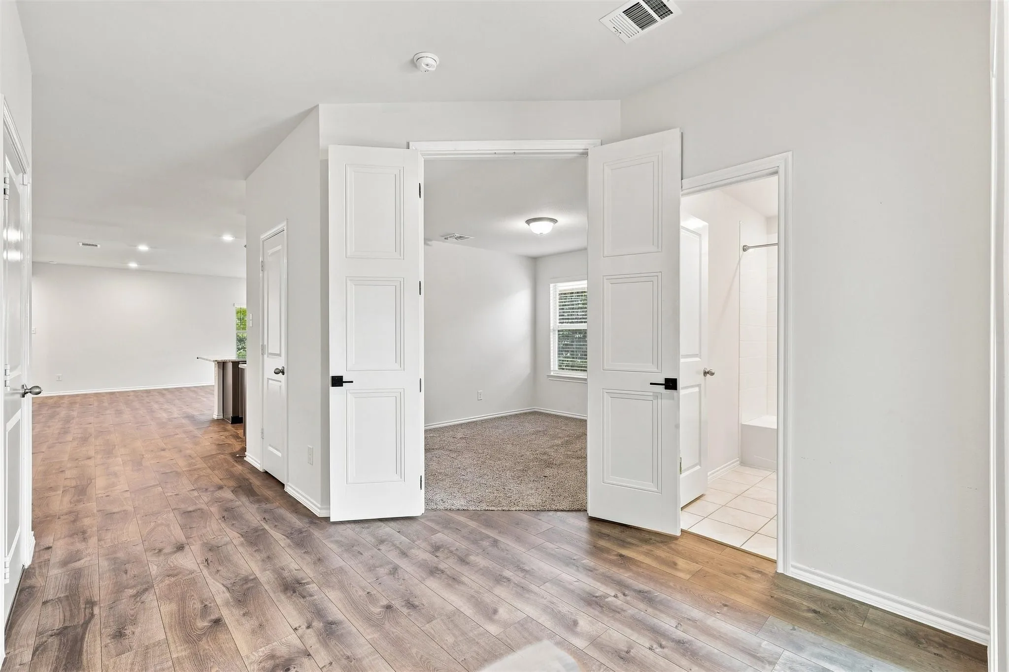 Single Family Residence For Sale in Denton County , 3605 Skelton Street, Denton, Texas 76207, 4 Bedroom, 3 Bathroom, 2 Garage spaces, 2,084 Sqft, built in 2020, mls#21279166, Real Estate Agent in Denton, Homes For Sale in Denton county, Homes For Sale in Denton, Realtor in Denton Texas, Real Estate Brokerage Independent Realty Texas, Luminita Cordes Realtor