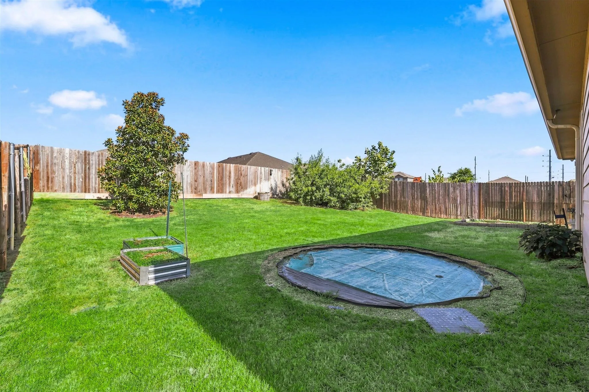 Single Family Residence For Sale in Denton County , 3605 Skelton Street, Denton, Texas 76207, 4 Bedroom, 3 Bathroom, 2 Garage spaces, 2,084 Sqft, built in 2020, mls#21279166, Real Estate Agent in Denton, Homes For Sale in Denton county, Homes For Sale in Denton, Realtor in Denton Texas, Real Estate Brokerage Independent Realty Texas, Luminita Cordes Realtor