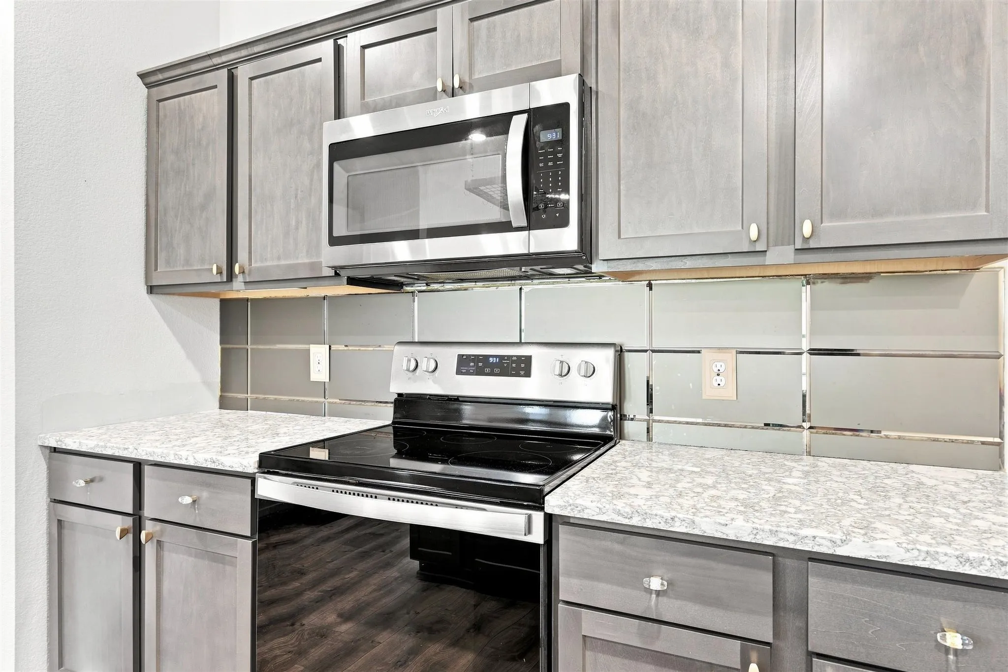 Single Family Residence For Sale in Denton County , 3605 Skelton Street, Denton, Texas 76207, 4 Bedroom, 3 Bathroom, 2 Garage spaces, 2,084 Sqft, built in 2020, mls#21279166, Real Estate Agent in Denton, Homes For Sale in Denton county, Homes For Sale in Denton, Realtor in Denton Texas, Real Estate Brokerage Independent Realty Texas, Luminita Cordes Realtor