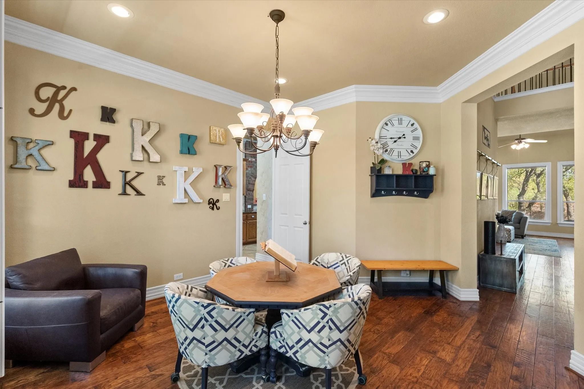 Single Family Residence For Sale in Tarrant County , 1624 Lost Lake Drive, Keller, Texas 76248, 4 Bedroom, 4 Bathroom, 3 Garage spaces, 4,565 Sqft, built in 2003, mls#21279878, Real Estate Agent in Keller, Homes For Sale in Tarrant county, Homes For Sale in Keller, Realtor in Keller Texas, Real Estate Brokerage Independent Realty Texas, Luminita Cordes Realtor