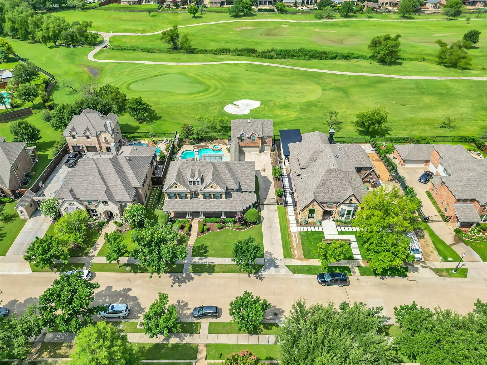 Single Family Residence For Sale in Denton County , 1216 Queen Peggy Lane, Lewisville, Texas 75056, 4 Bedroom, 6 Bathroom, 3 Garage spaces, 4,879 Sqft, built in 2004, mls#21279906, Real Estate Agent in Lewisville, Homes For Sale in Denton county, Homes For Sale in Lewisville, Realtor in Lewisville Texas, Real Estate Brokerage Independent Realty Texas, Luminita Cordes Realtor