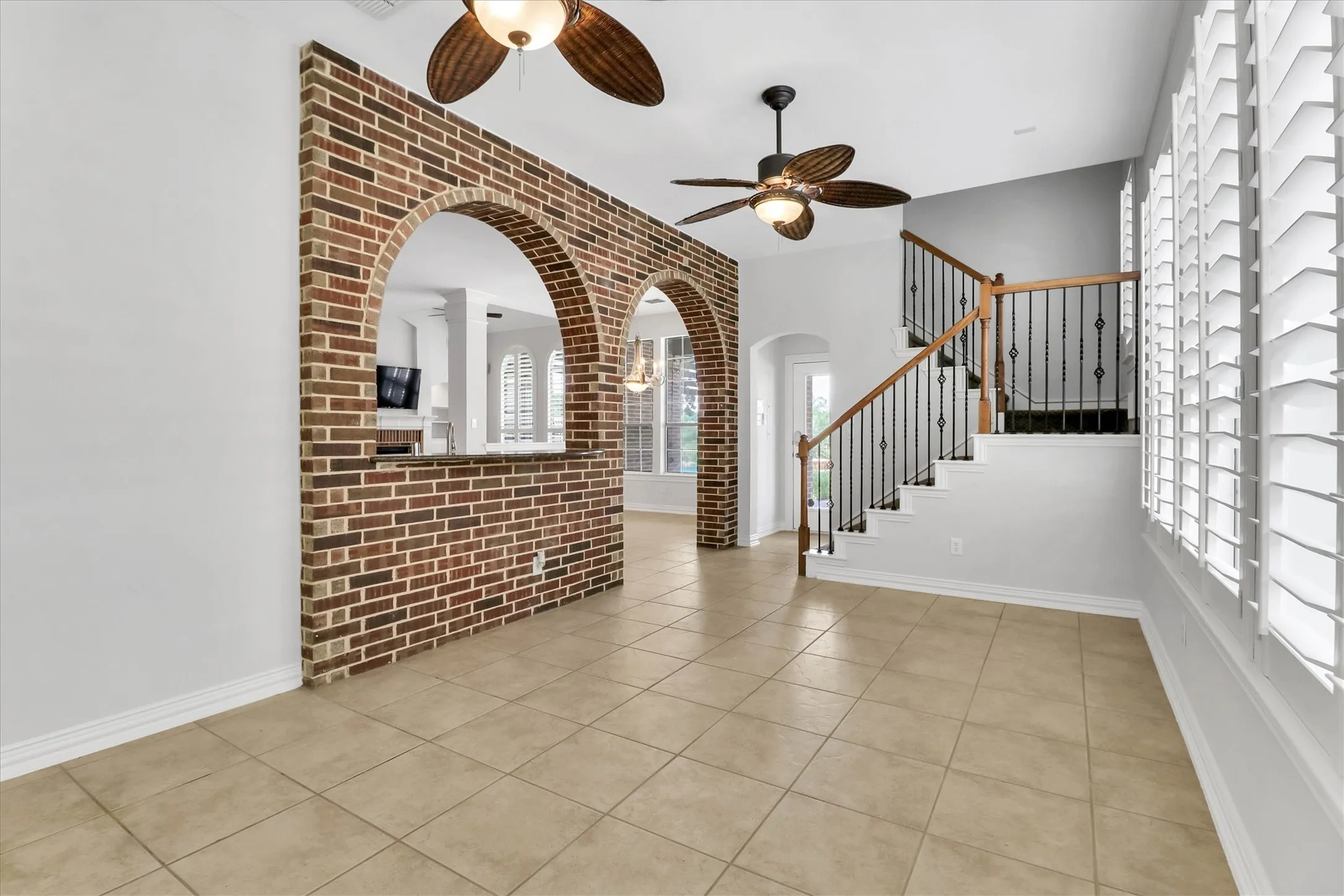 Single Family Residence For Sale in Denton County , 1216 Queen Peggy Lane, Lewisville, Texas 75056, 4 Bedroom, 6 Bathroom, 3 Garage spaces, 4,879 Sqft, built in 2004, mls#21279906, Real Estate Agent in Lewisville, Homes For Sale in Denton county, Homes For Sale in Lewisville, Realtor in Lewisville Texas, Real Estate Brokerage Independent Realty Texas, Luminita Cordes Realtor