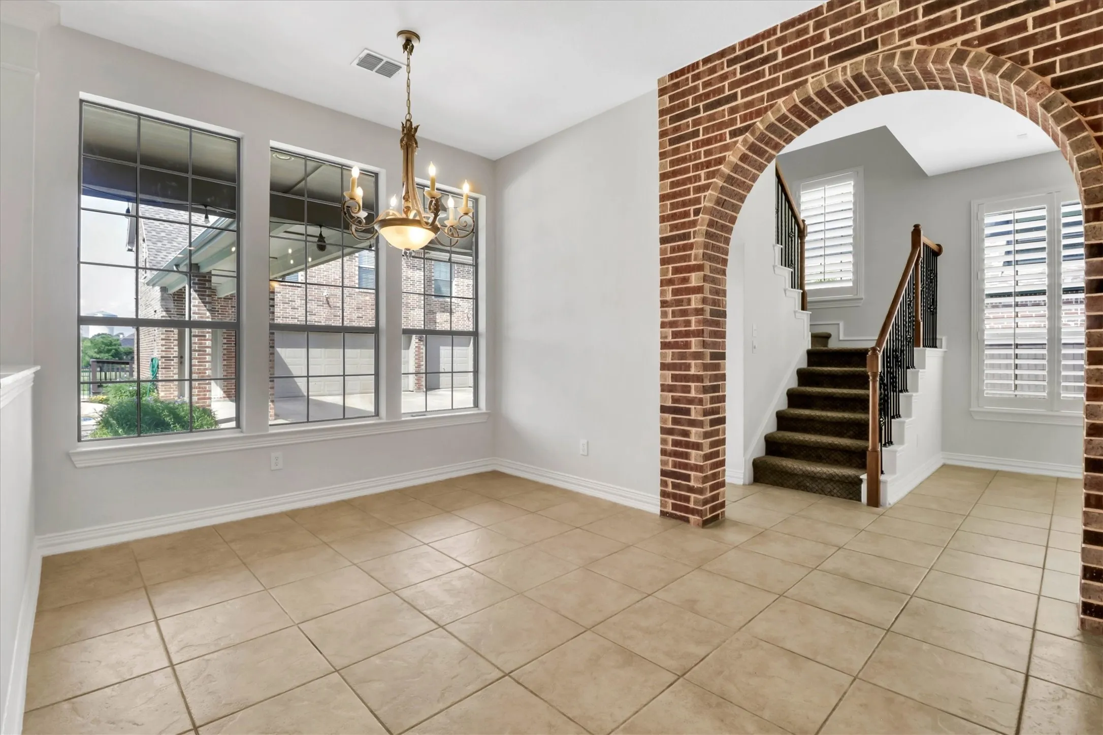 Single Family Residence For Sale in Denton County , 1216 Queen Peggy Lane, Lewisville, Texas 75056, 4 Bedroom, 6 Bathroom, 3 Garage spaces, 4,879 Sqft, built in 2004, mls#21279906, Real Estate Agent in Lewisville, Homes For Sale in Denton county, Homes For Sale in Lewisville, Realtor in Lewisville Texas, Real Estate Brokerage Independent Realty Texas, Luminita Cordes Realtor