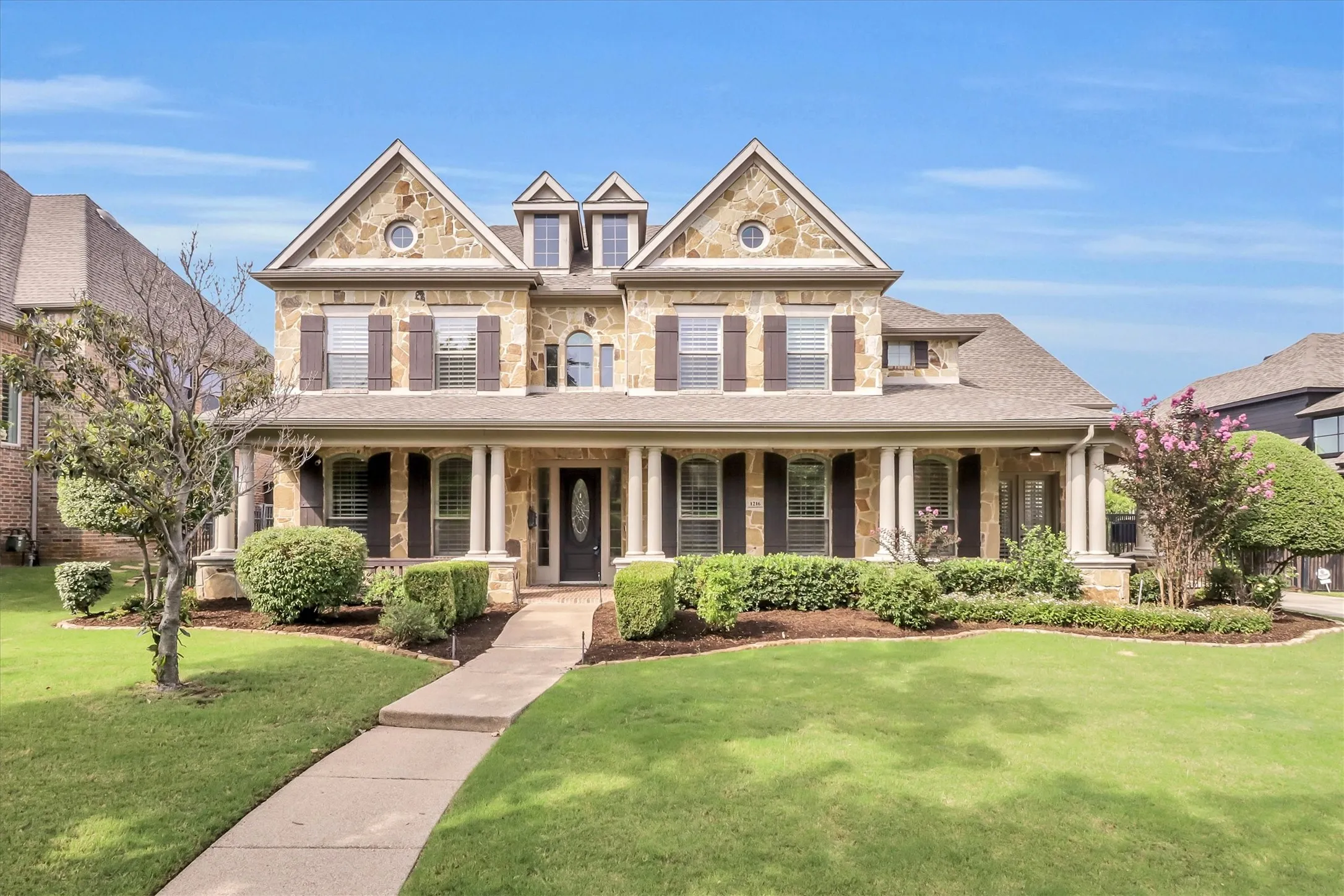 Single Family Residence For Sale in Denton County , 1216 Queen Peggy Lane, Lewisville, Texas 75056, 4 Bedroom, 6 Bathroom, 3 Garage spaces, 4,879 Sqft, built in 2004, mls#21279906, Real Estate Agent in Lewisville, Homes For Sale in Denton county, Homes For Sale in Lewisville, Realtor in Lewisville Texas, Real Estate Brokerage Independent Realty Texas, Luminita Cordes Realtor