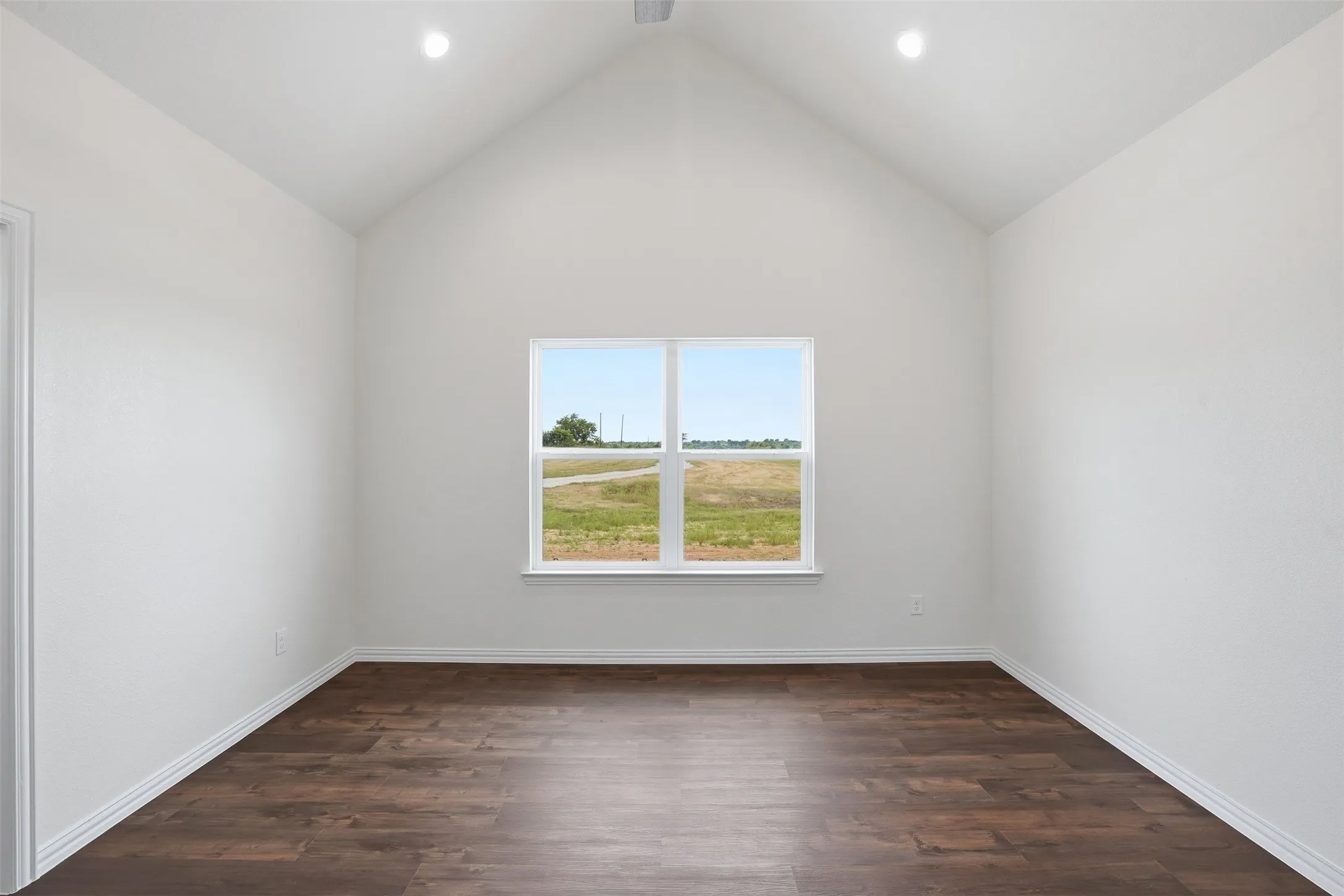 Single Family Residence For Sale in Johnson County , 6720 county road 302, Grandview, Texas 76050, 4 Bedroom, 2 Bathroom, 2 Garage spaces, 2,170 Sqft, built in 2026, mls#21273912, Real Estate Agent in Grandview, Homes For Sale in Johnson county, Homes For Sale in Grandview, Realtor in Grandview Texas, Real Estate Brokerage Independent Realty Texas, Luminita Cordes Realtor