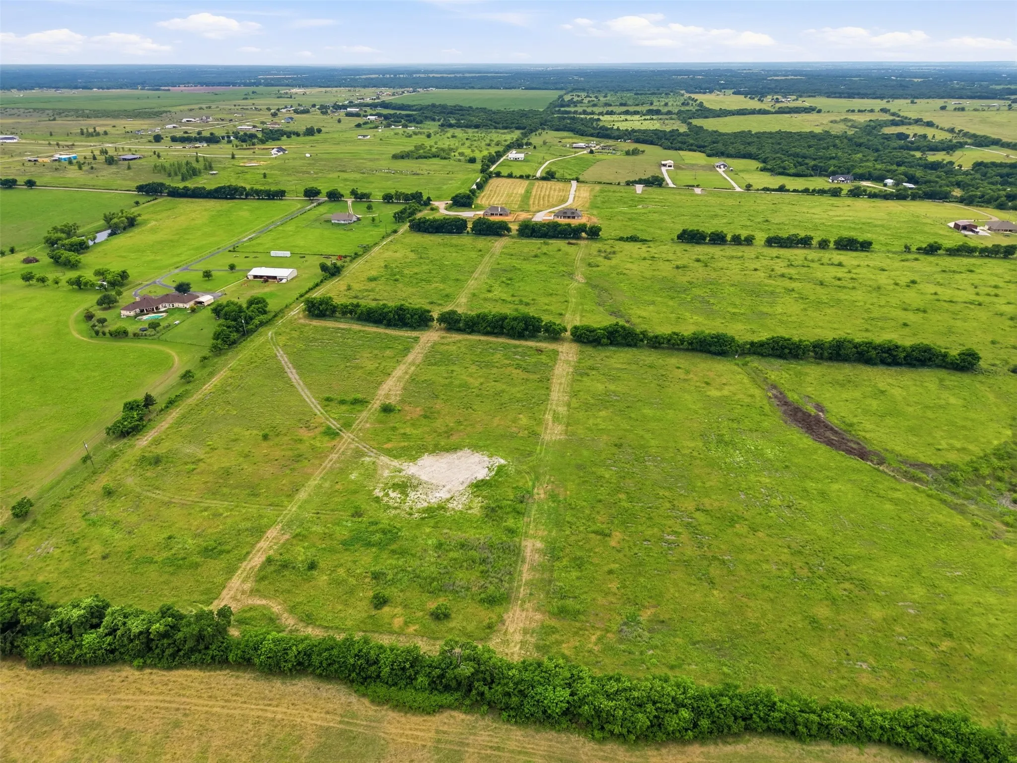Single Family Residence For Sale in Johnson County , 6720 county road 302, Grandview, Texas 76050, 4 Bedroom, 2 Bathroom, 2 Garage spaces, 2,170 Sqft, built in 2026, mls#21273912, Real Estate Agent in Grandview, Homes For Sale in Johnson county, Homes For Sale in Grandview, Realtor in Grandview Texas, Real Estate Brokerage Independent Realty Texas, Luminita Cordes Realtor