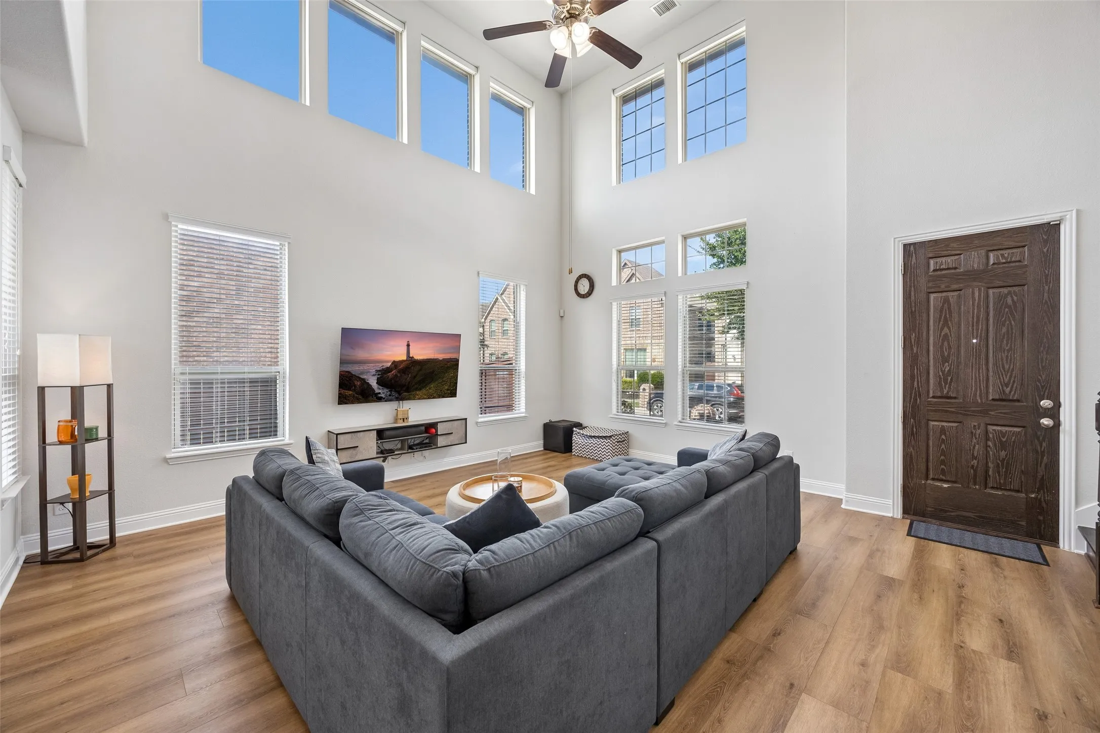 Single Family Residence For Sale in Collin County , 3709 Cliffstone Way, Mc Kinney, Texas 75070, 3 Bedroom, 3 Bathroom, 2 Garage spaces, 2,042 Sqft, built in 2017, Price $450,000, mls#21273958, Real Estate Agent in Mc Kinney, Homes For Sale in Collin county, Homes For Sale in Mc Kinney, Realtor in Mc Kinney Texas, Real Estate Brokerage Independent Realty Texas, Luminita Cordes Realtor