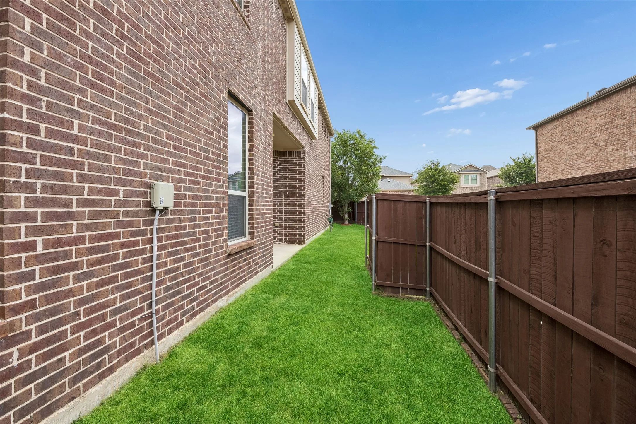 Single Family Residence For Sale in Collin County , 3709 Cliffstone Way, Mc Kinney, Texas 75070, 3 Bedroom, 3 Bathroom, 2 Garage spaces, 2,042 Sqft, built in 2017, Price $450,000, mls#21273958, Real Estate Agent in Mc Kinney, Homes For Sale in Collin county, Homes For Sale in Mc Kinney, Realtor in Mc Kinney Texas, Real Estate Brokerage Independent Realty Texas, Luminita Cordes Realtor