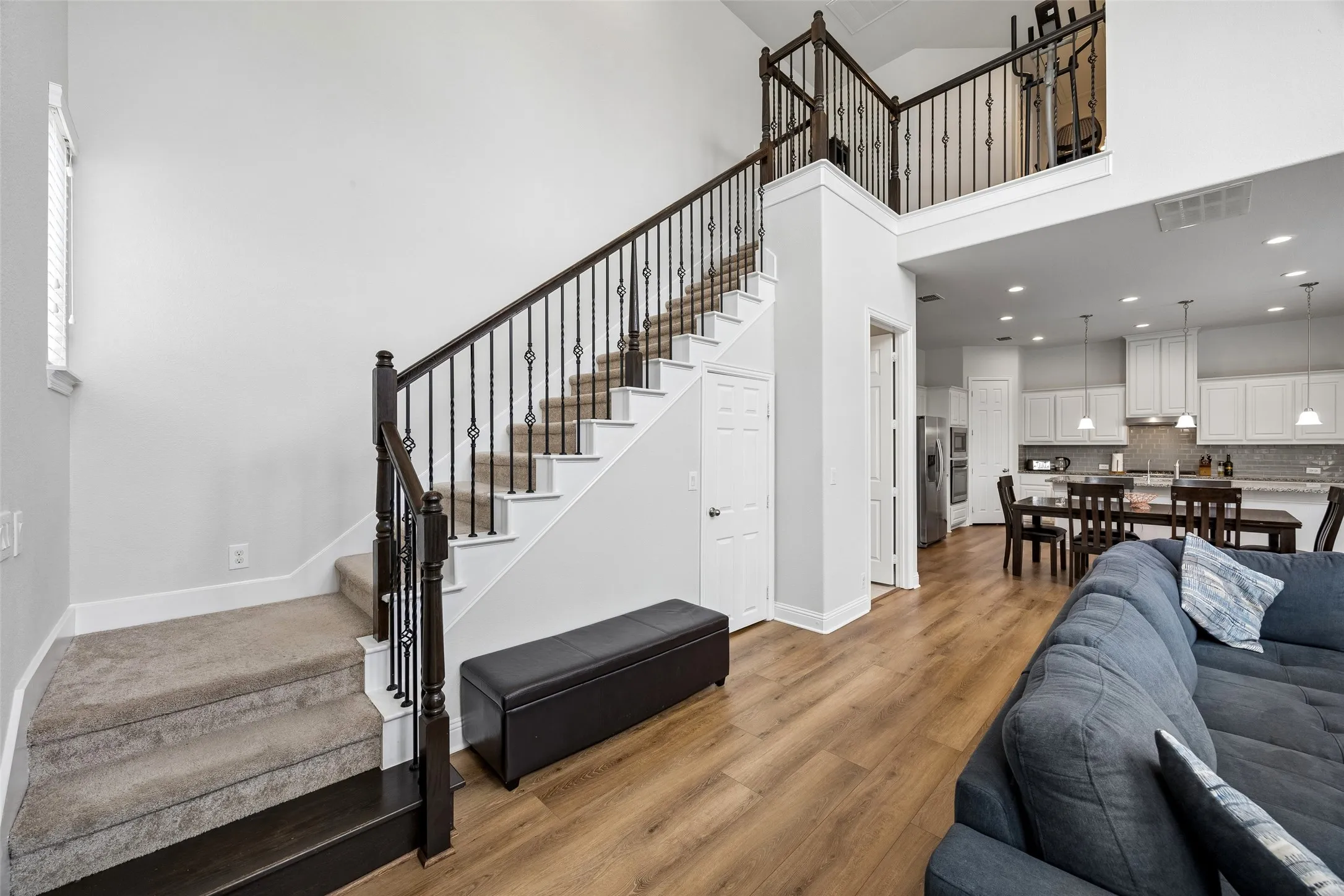 Single Family Residence For Sale in Collin County , 3709 Cliffstone Way, Mc Kinney, Texas 75070, 3 Bedroom, 3 Bathroom, 2 Garage spaces, 2,042 Sqft, built in 2017, Price $450,000, mls#21273958, Real Estate Agent in Mc Kinney, Homes For Sale in Collin county, Homes For Sale in Mc Kinney, Realtor in Mc Kinney Texas, Real Estate Brokerage Independent Realty Texas, Luminita Cordes Realtor