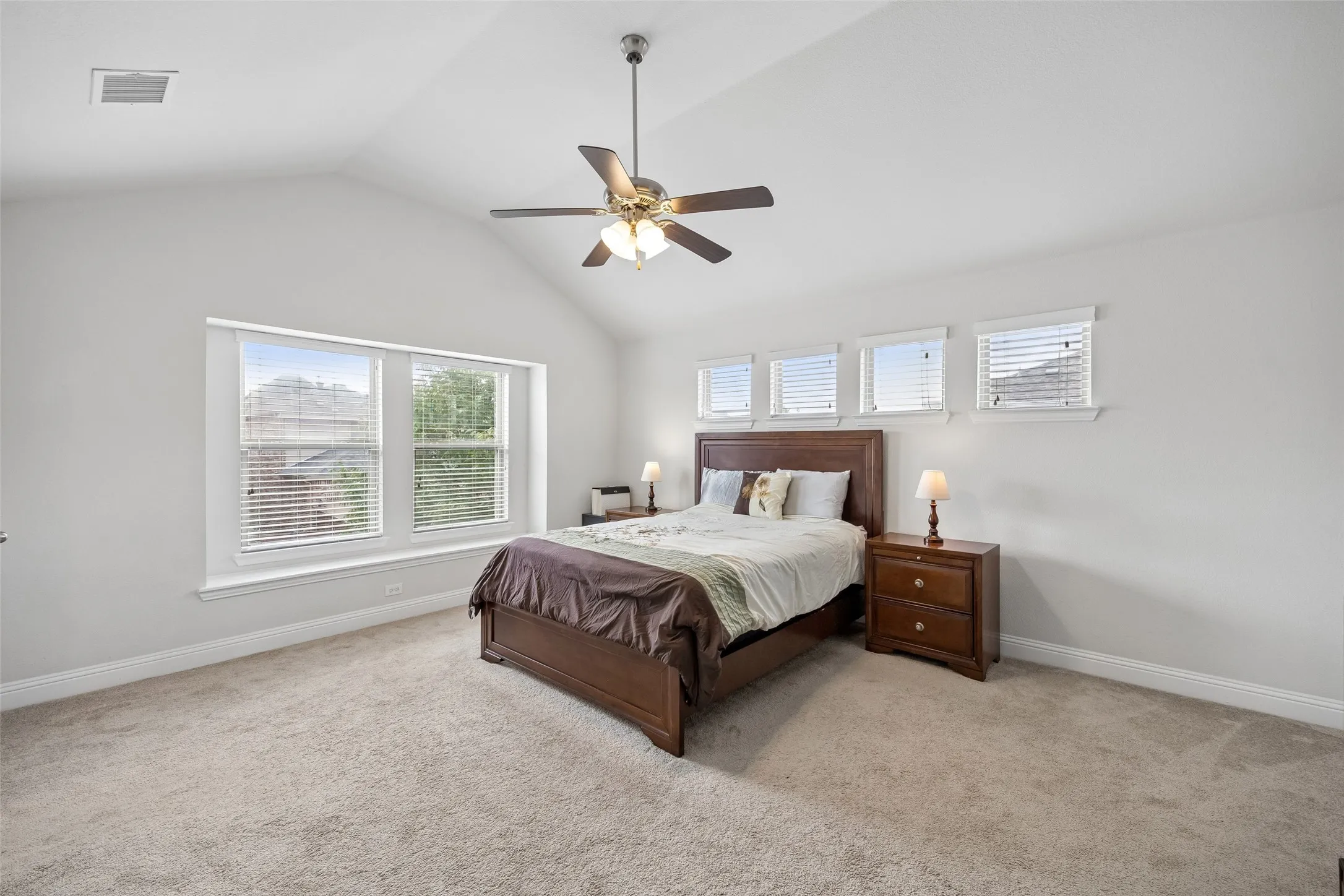 Single Family Residence For Sale in Collin County , 3709 Cliffstone Way, Mc Kinney, Texas 75070, 3 Bedroom, 3 Bathroom, 2 Garage spaces, 2,042 Sqft, built in 2017, Price $450,000, mls#21273958, Real Estate Agent in Mc Kinney, Homes For Sale in Collin county, Homes For Sale in Mc Kinney, Realtor in Mc Kinney Texas, Real Estate Brokerage Independent Realty Texas, Luminita Cordes Realtor