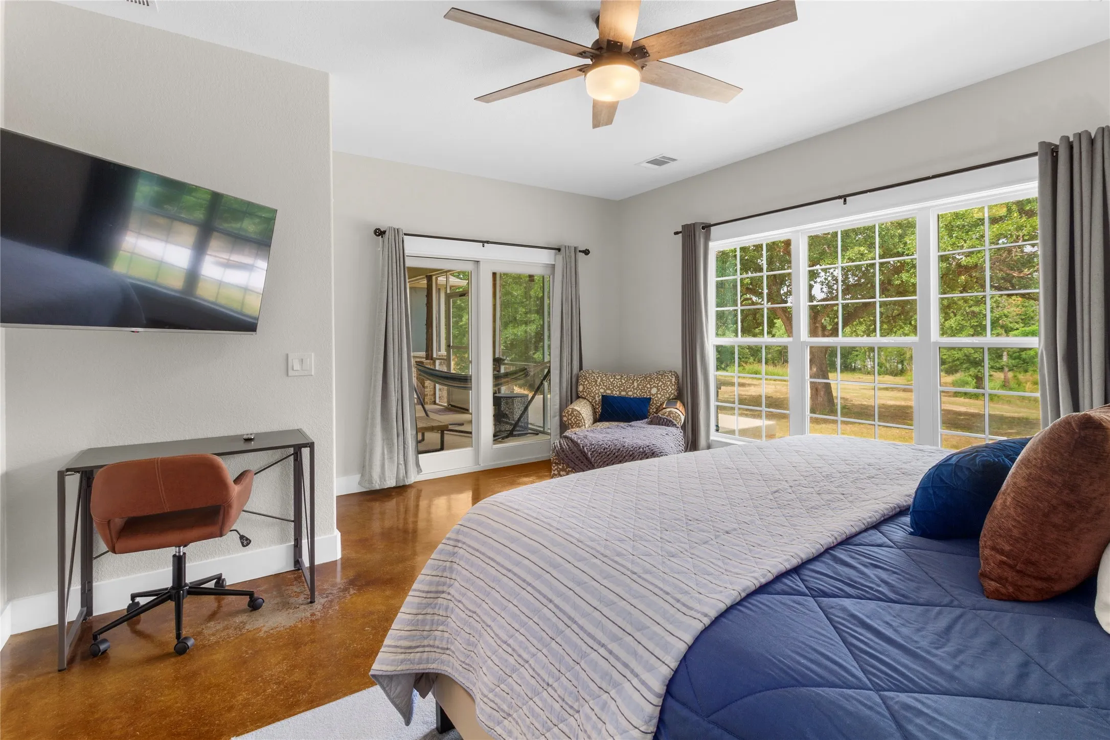 Secondary Primary Suite