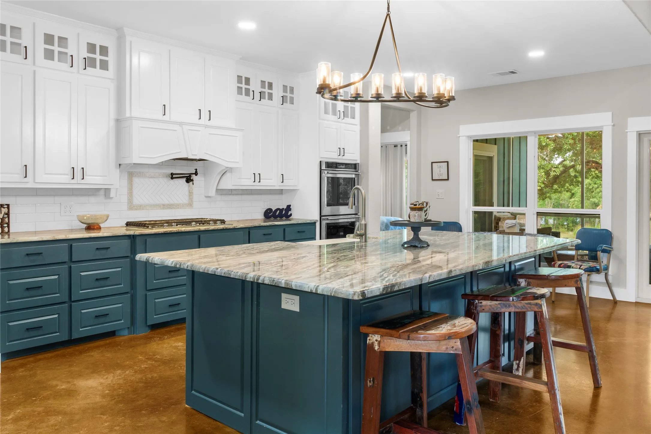 Single Family Residence For Sale in Navarro County , 457 SE County Road 3258, Kerens, Texas 75144, 4 Bedroom, 4 Bathroom, 2 Garage spaces, 3,068 Sqft, built in 2022, mls#21274794, Real Estate Agent in Kerens, Homes For Sale in Navarro county, Homes For Sale in Kerens, Realtor in Kerens Texas, Real Estate Brokerage Independent Realty Texas, Luminita Cordes Realtor