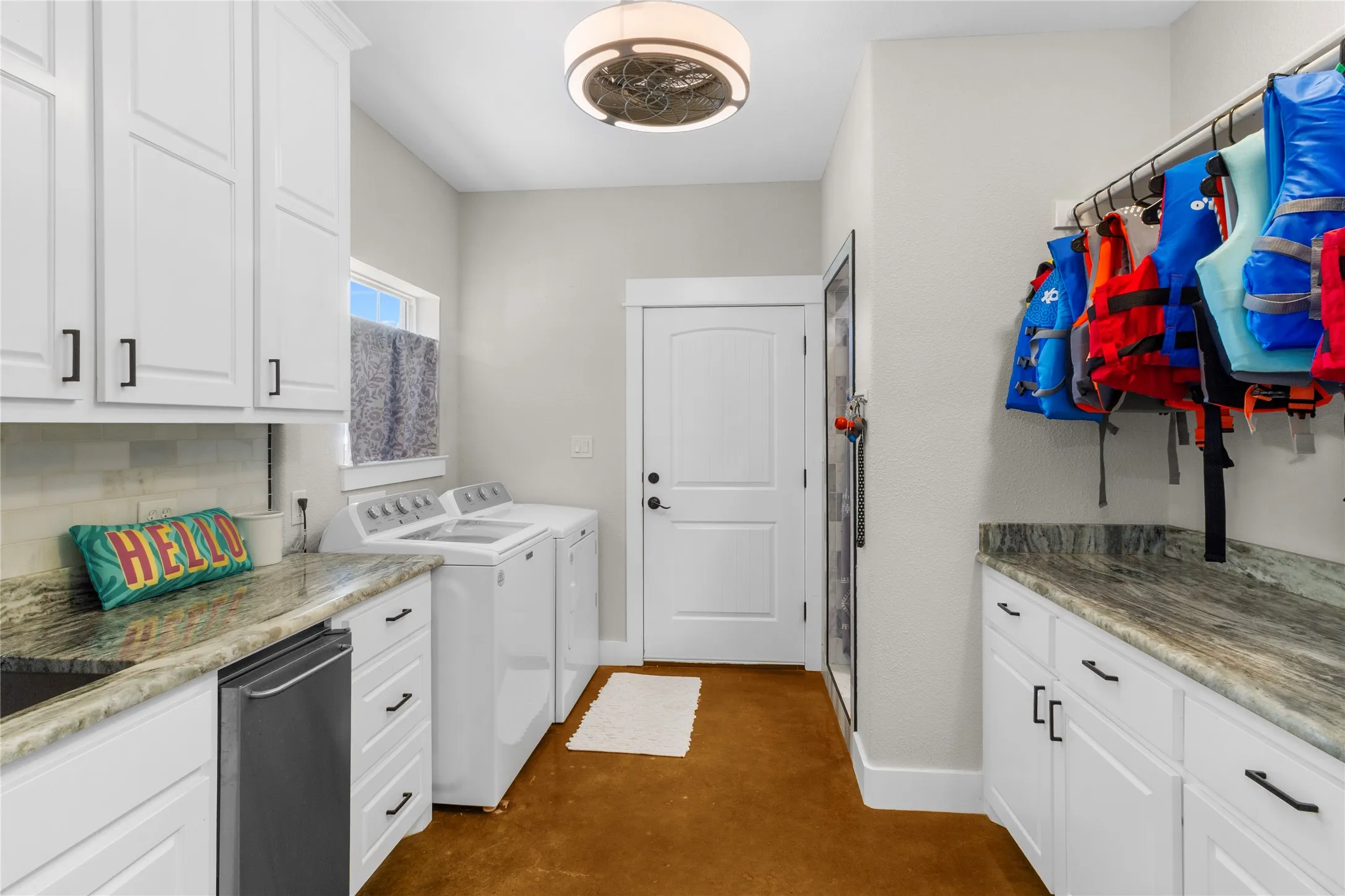 Laundry with Garage Entry