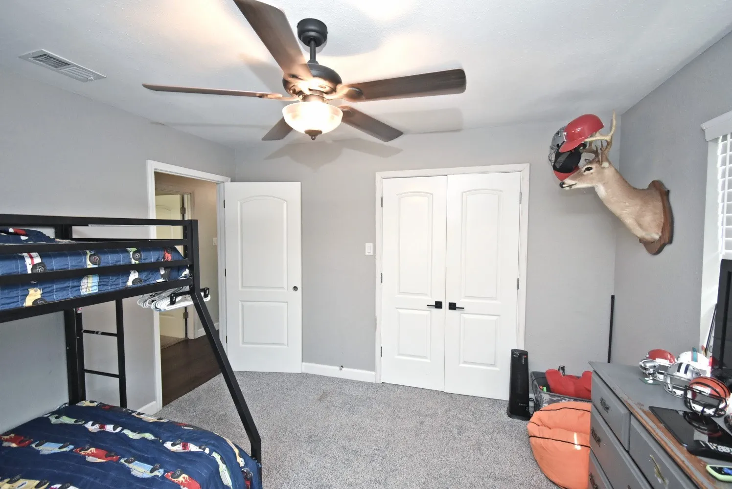 Farm For Sale in Wood County , 258 County Road 3199, Winnsboro, Texas 75494, 3 Bedroom, 2 Bathroom, Garage spaces, 1,705 Sqft, built in 1985, mls#21274048, Real Estate Agent in Winnsboro, Homes For Sale in Wood county, Homes For Sale in Winnsboro, Realtor in Winnsboro Texas, Real Estate Brokerage Independent Realty Texas, Luminita Cordes Realtor