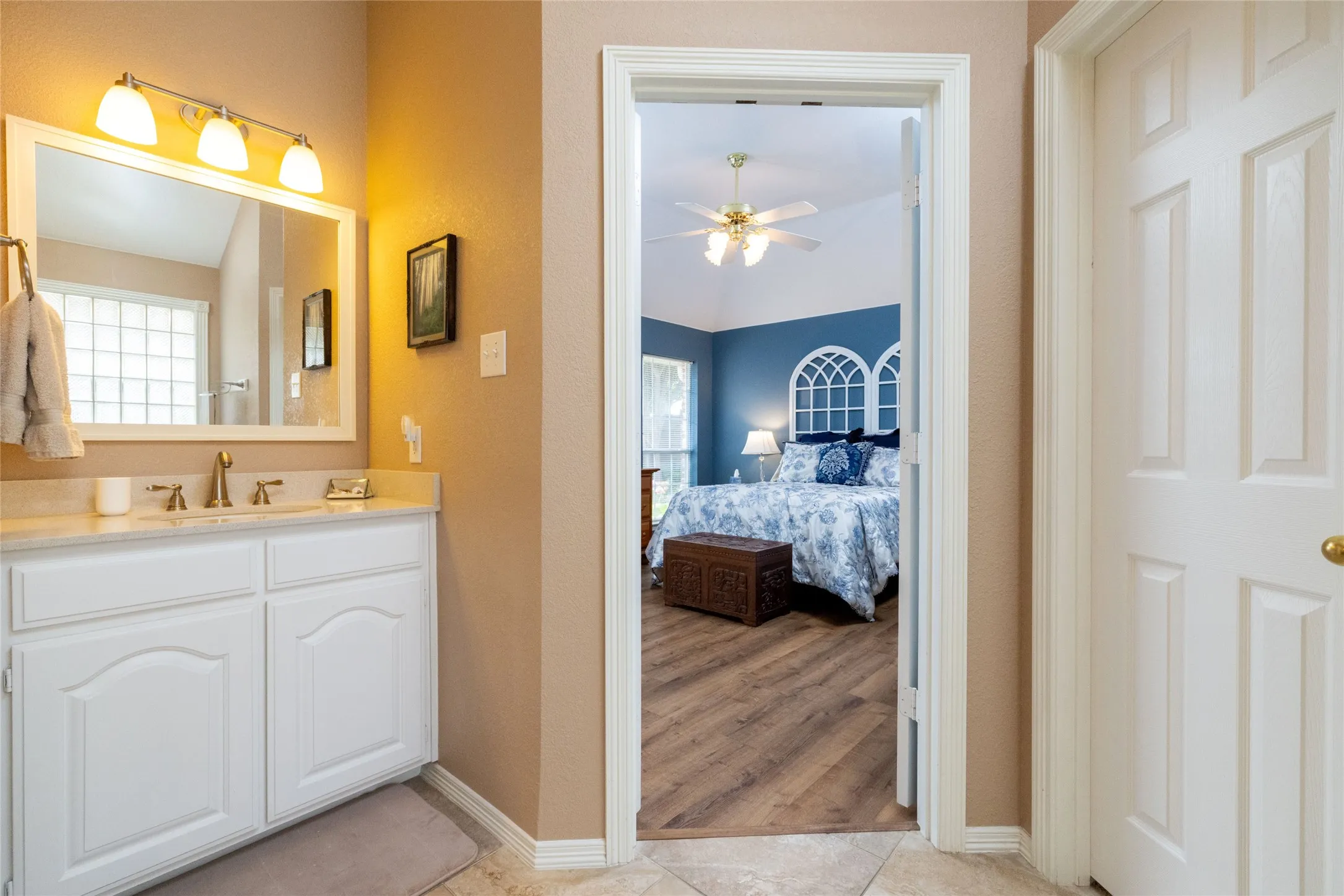 Quartz Countertops, Separate Vanities