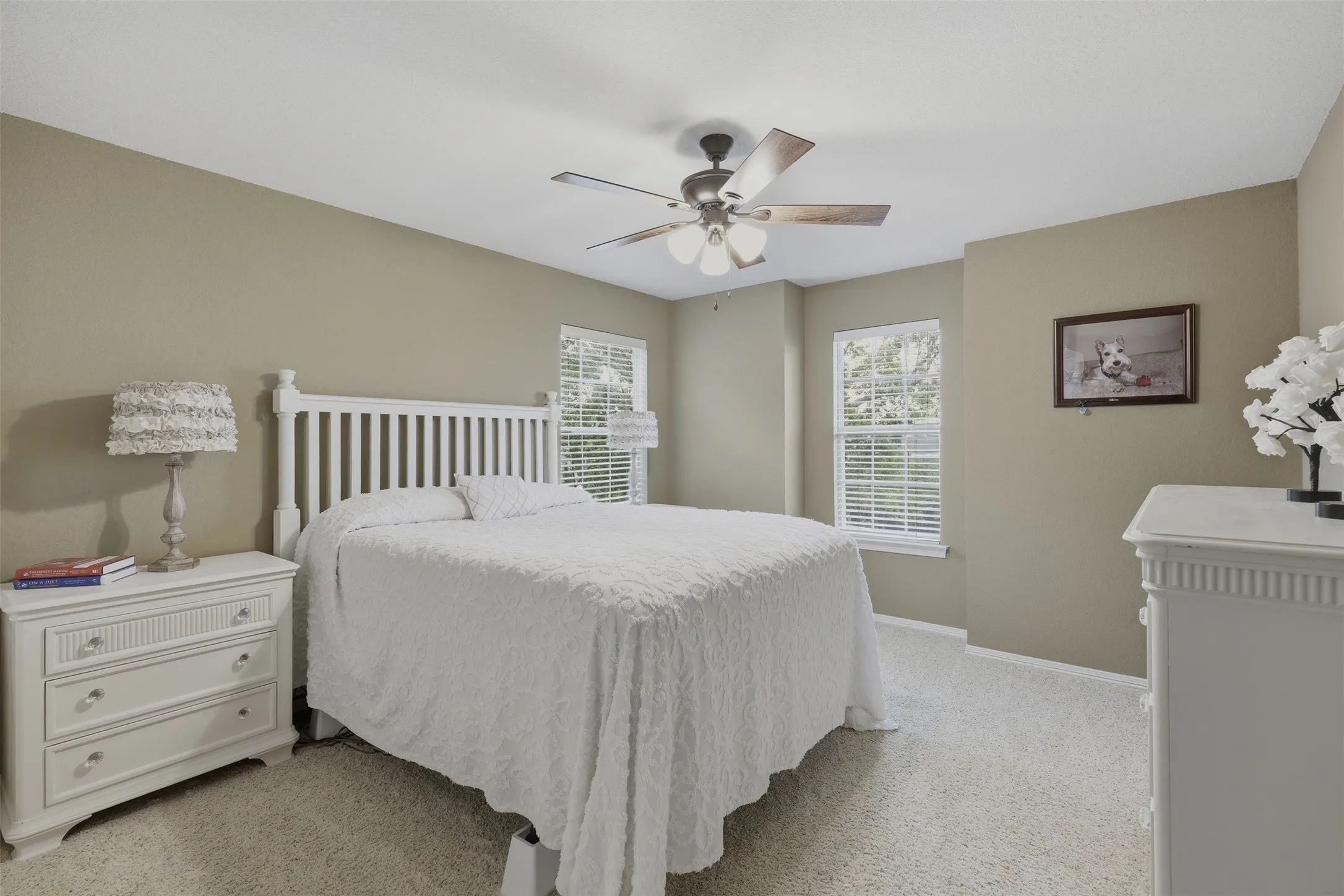 Single Family Residence For Sale in Parker County , 3622 Cliff View Loop, Weatherford, Texas 76087, 4 Bedroom, 3 Bathroom, 3 Garage spaces, 3,050 Sqft, built in 1997, Price $665,000, mls#21267328, Real Estate Agent in Weatherford, Homes For Sale in Parker county, Homes For Sale in Weatherford, Realtor in Weatherford Texas, Real Estate Brokerage Independent Realty Texas, Luminita Cordes Realtor