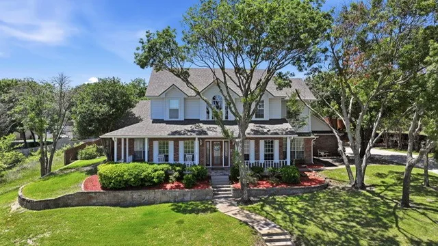 Single Family Residence For Sale in Parker County , 3622 Cliff View Loop, Weatherford, Texas 76087, 4 Bedroom, 3 Bathroom, 3 Garage spaces, 3,050 Sqft, built in 1997, Price $665,000, mls#21267328, Real Estate Agent in Weatherford, Homes For Sale in Parker county, Homes For Sale in Weatherford, Realtor in Weatherford Texas, Real Estate Brokerage Independent Realty Texas, Luminita Cordes Realtor