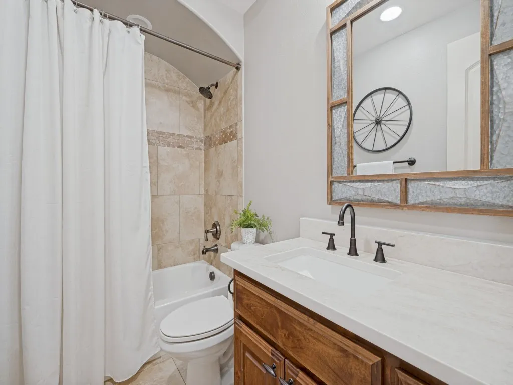 Single Family Residence For Sale in Denton County , 10936 Cortez Court, Frisco, Texas 75033, 5 Bedroom, 5 Bathroom, 3 Garage spaces, 5,150 Sqft, built in 2010, mls#21278866, Real Estate Agent in Frisco, Homes For Sale in Denton county, Homes For Sale in Frisco, Realtor in Frisco Texas, Real Estate Brokerage Independent Realty Texas, Luminita Cordes Realtor