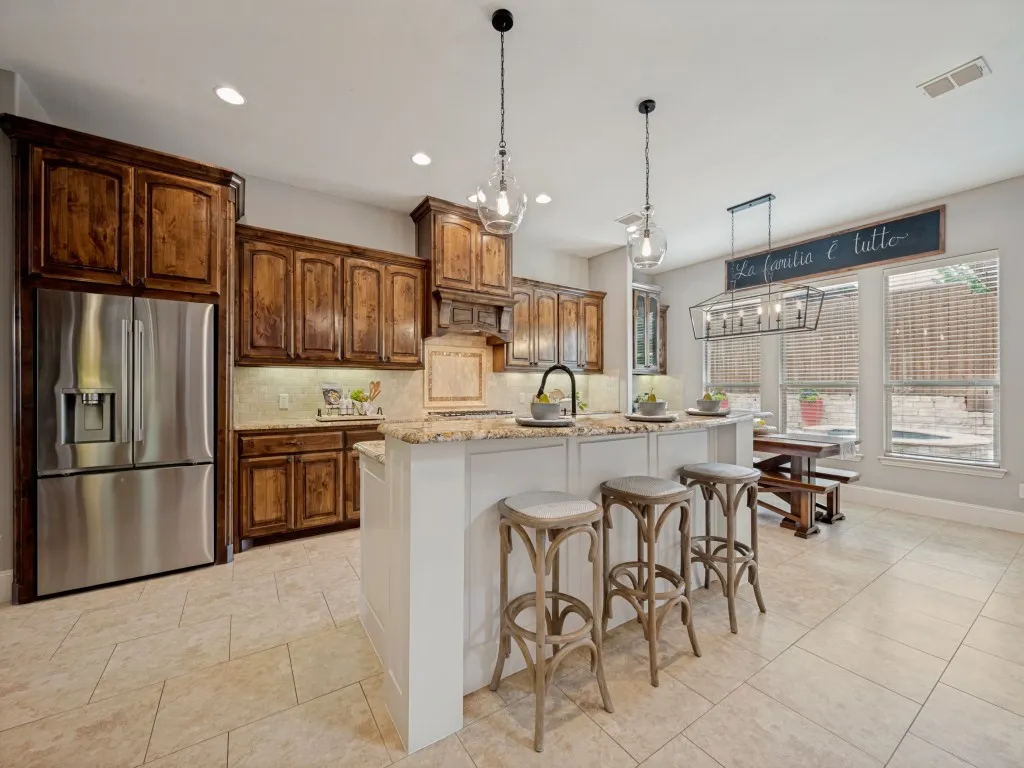 Single Family Residence For Sale in Denton County , 10936 Cortez Court, Frisco, Texas 75033, 5 Bedroom, 5 Bathroom, 3 Garage spaces, 5,150 Sqft, built in 2010, mls#21278866, Real Estate Agent in Frisco, Homes For Sale in Denton county, Homes For Sale in Frisco, Realtor in Frisco Texas, Real Estate Brokerage Independent Realty Texas, Luminita Cordes Realtor