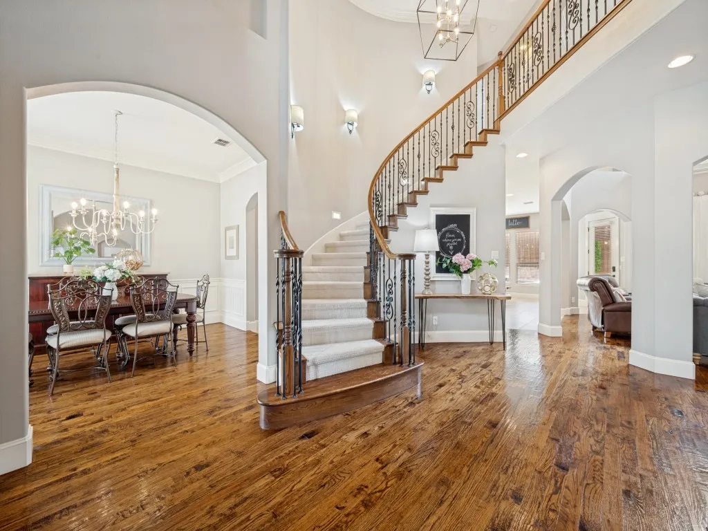 Single Family Residence For Sale in Denton County , 10936 Cortez Court, Frisco, Texas 75033, 5 Bedroom, 5 Bathroom, 3 Garage spaces, 5,150 Sqft, built in 2010, mls#21278866, Real Estate Agent in Frisco, Homes For Sale in Denton county, Homes For Sale in Frisco, Realtor in Frisco Texas, Real Estate Brokerage Independent Realty Texas, Luminita Cordes Realtor
