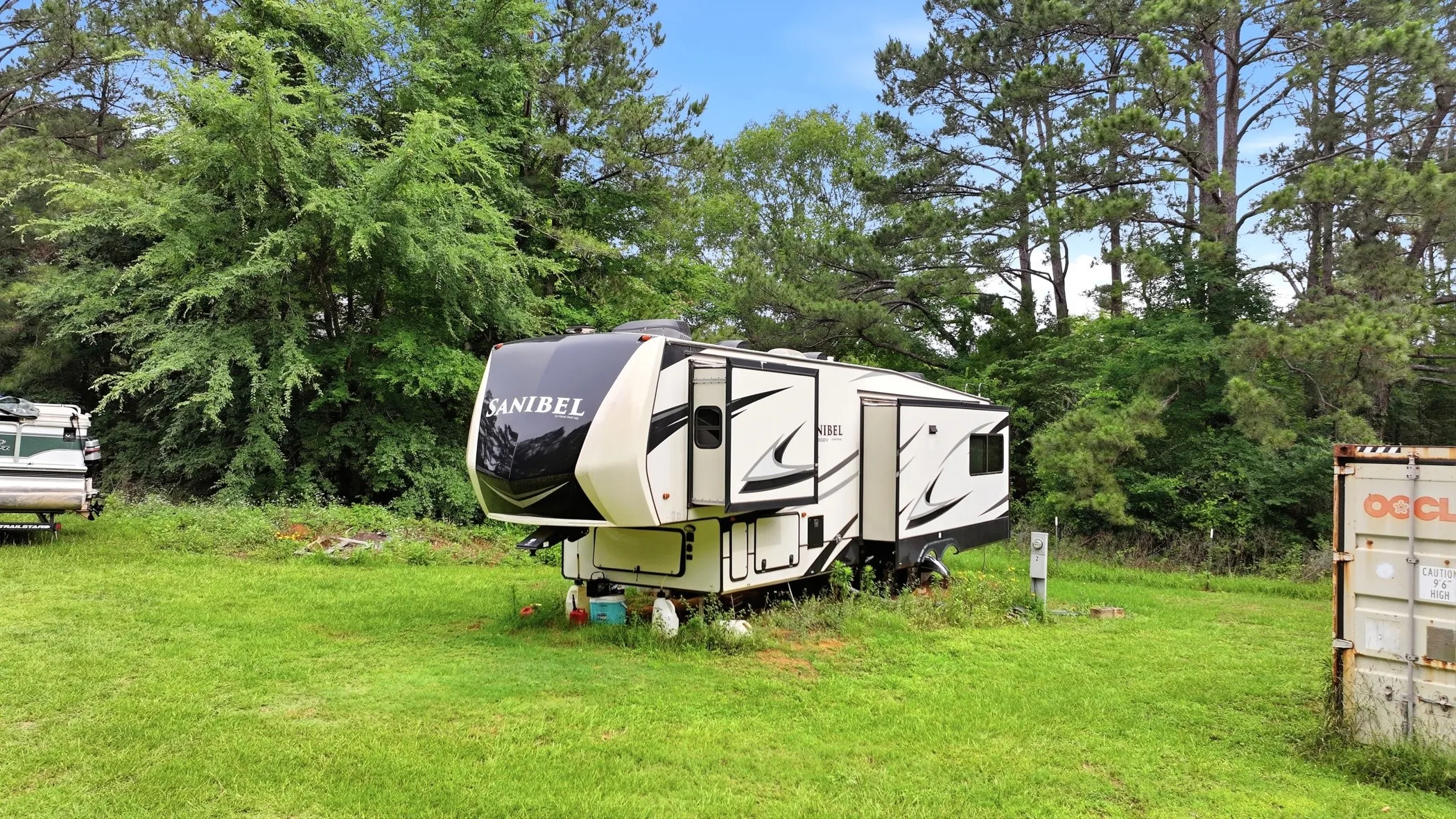 Mobile Home For Sale in Anderson County , 6194 Fm 19, Palestine, Texas 75803, 3 Bedroom, 2 Bathroom, Garage spaces, 1,178 Sqft, built in 2017, mls#21275686, Real Estate Agent in Palestine, Homes For Sale in Anderson county, Homes For Sale in Palestine, Realtor in Palestine Texas, Real Estate Brokerage Independent Realty Texas, Luminita Cordes Realtor
