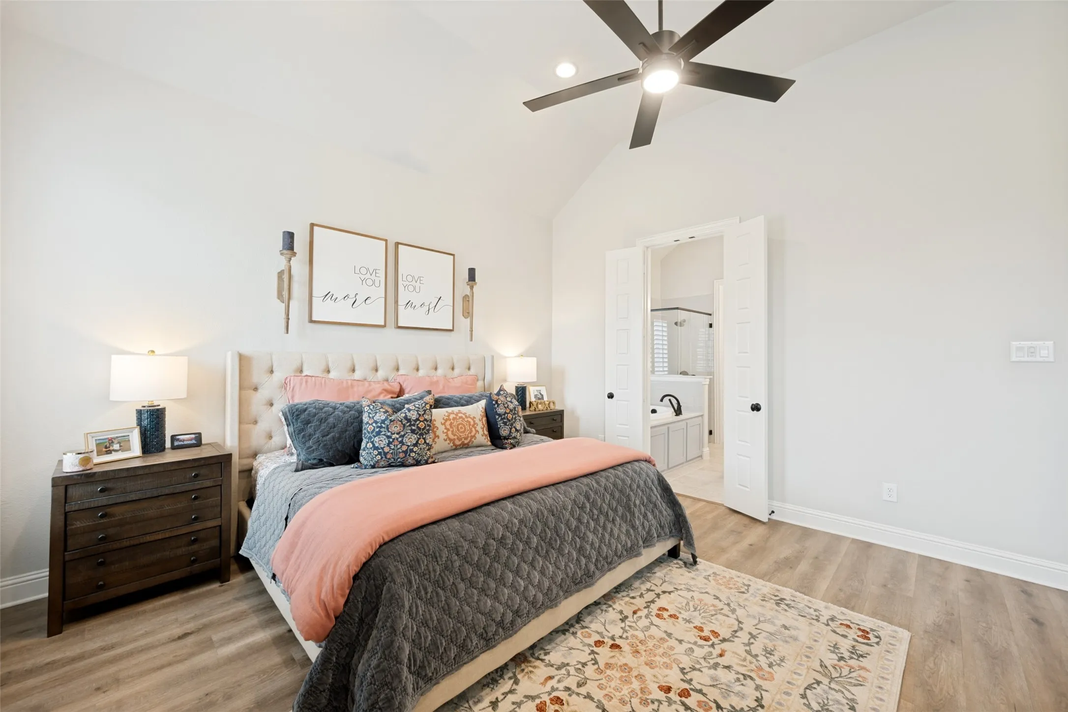 Single Family Residence For Sale in Ellis County , 1806 Hidden Water Trail, Midlothian, Texas 76065, 3 Bedroom, 2 Bathroom, 2 Garage spaces, 1,858 Sqft, built in 2023, mls#21275508, Real Estate Agent in Midlothian, Homes For Sale in Ellis county, Homes For Sale in Midlothian, Realtor in Midlothian Texas, Real Estate Brokerage Independent Realty Texas, Luminita Cordes Realtor