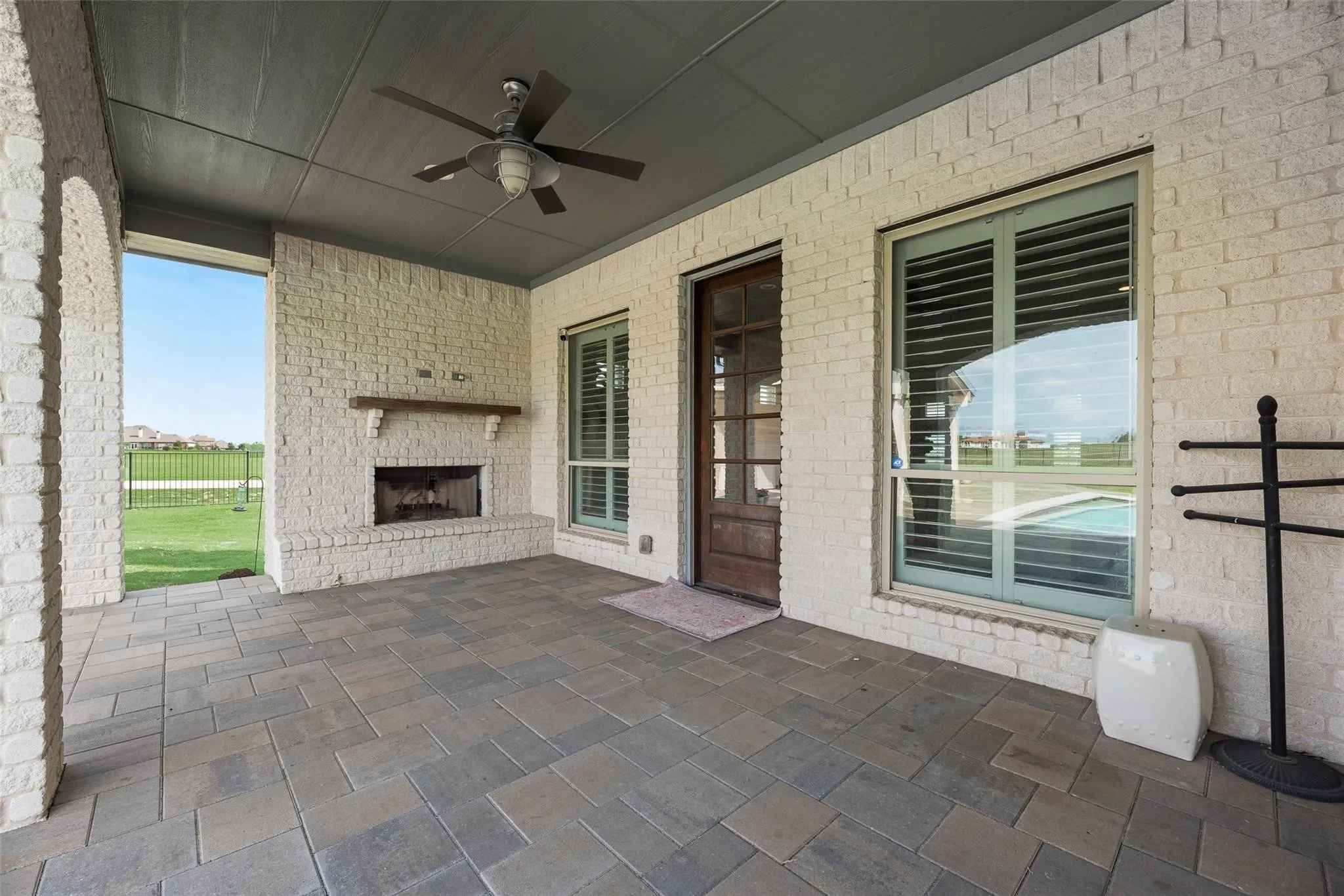 Single Family Residence For Sale in Rockwall County , 1570 Winding Creek Lane, Rockwall, Texas 75032, 5 Bedroom, 6 Bathroom, 3 Garage spaces, 4,563 Sqft, built in 2017, mls#21278940, Real Estate Agent in Rockwall, Homes For Sale in Rockwall county, Homes For Sale in Rockwall, Realtor in Rockwall Texas, Real Estate Brokerage Independent Realty Texas, Luminita Cordes Realtor