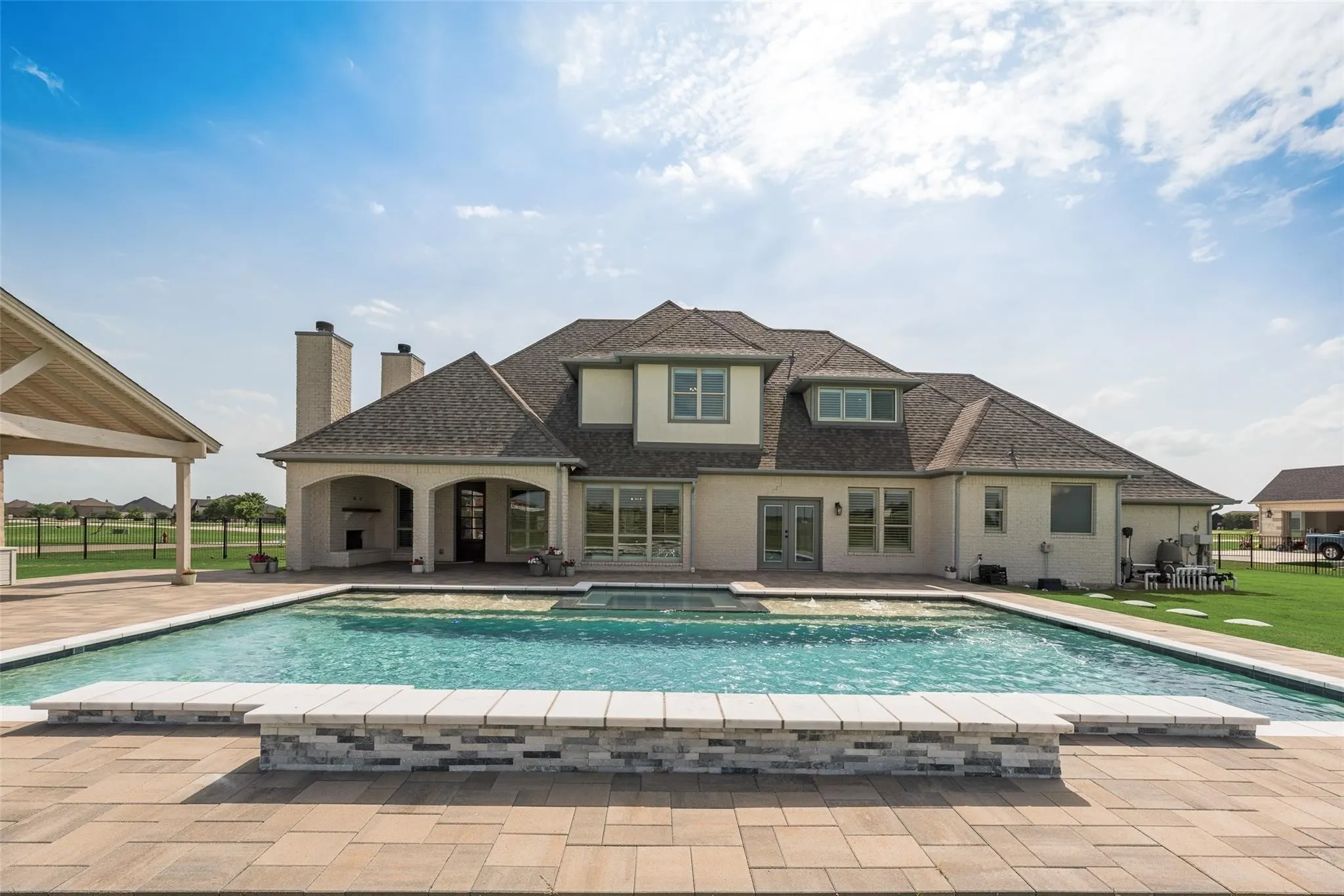 Single Family Residence For Sale in Rockwall County , 1570 Winding Creek Lane, Rockwall, Texas 75032, 5 Bedroom, 6 Bathroom, 3 Garage spaces, 4,563 Sqft, built in 2017, mls#21278940, Real Estate Agent in Rockwall, Homes For Sale in Rockwall county, Homes For Sale in Rockwall, Realtor in Rockwall Texas, Real Estate Brokerage Independent Realty Texas, Luminita Cordes Realtor