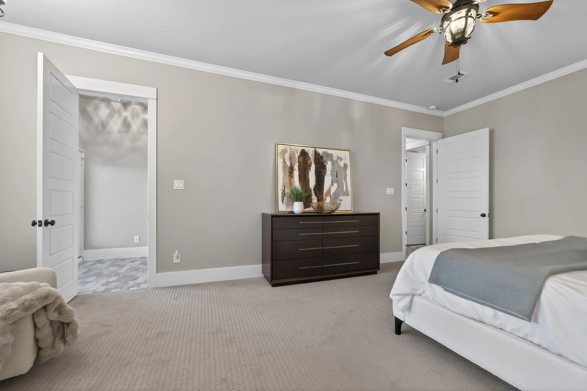 Single Family Residence For Sale in Rockwall County , 1570 Winding Creek Lane, Rockwall, Texas 75032, 5 Bedroom, 6 Bathroom, 3 Garage spaces, 4,563 Sqft, built in 2017, mls#21278940, Real Estate Agent in Rockwall, Homes For Sale in Rockwall county, Homes For Sale in Rockwall, Realtor in Rockwall Texas, Real Estate Brokerage Independent Realty Texas, Luminita Cordes Realtor
