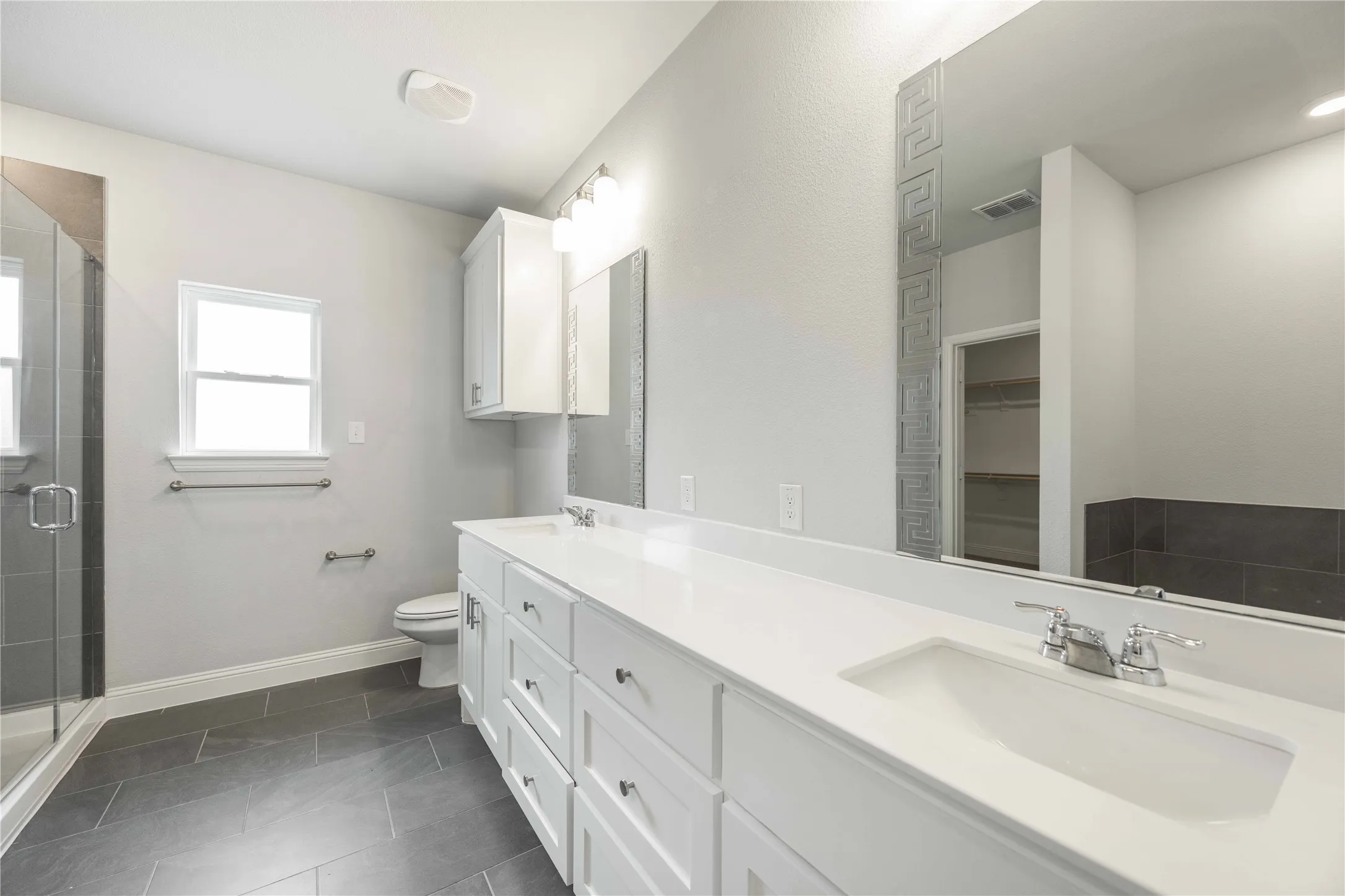 Single Family Residence For Sale in Collin County , 354 Rock Acre Drive, Lavon, Texas 75166, 4 Bedroom, 2 Bathroom, 2 Garage spaces, 2,700 Sqft, built in 2022, mls#21271039, Real Estate Agent in Lavon, Homes For Sale in Collin county, Homes For Sale in Lavon, Realtor in Lavon Texas, Real Estate Brokerage Independent Realty Texas, Luminita Cordes Realtor