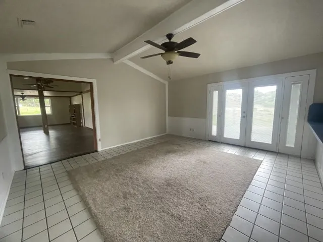 Single Family Residence For Sale in Ellis County , 3010 Clearview Drive, Midlothian, Texas 76065, 4 Bedroom, 2 Bathroom, Garage spaces, 2,353 Sqft, built in 1974, mls#21279968, Real Estate Agent in Midlothian, Homes For Sale in Ellis county, Homes For Sale in Midlothian, Realtor in Midlothian Texas, Real Estate Brokerage Independent Realty Texas, Luminita Cordes Realtor