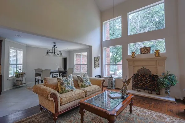 Single Family Residence For Sale in Denton County , 721 Paradise Cove, Shady Shores, Texas 76208, 6 Bedroom, 5 Bathroom, 3 Garage spaces, 5,033 Sqft, built in 2000, mls#21279974, Real Estate Agent in Shady Shores, Homes For Sale in Denton county, Homes For Sale in Shady Shores, Realtor in Shady Shores Texas, Real Estate Brokerage Independent Realty Texas, Luminita Cordes Realtor
