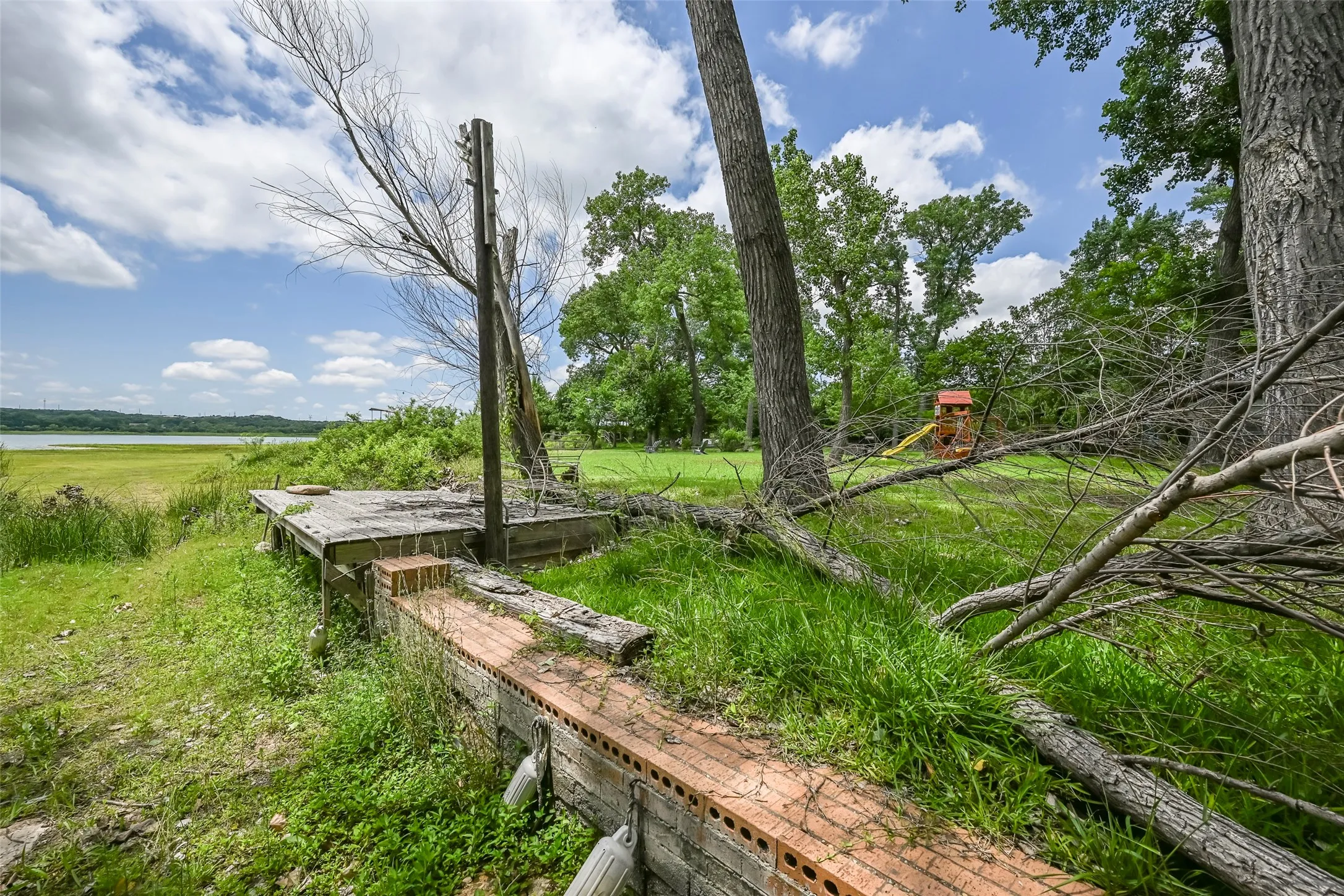 Improved Land For Sale in Parker County , 2431 E Lake Drive, Weatherford, Texas 76087, 0, 0, Garage spaces, 0 Sqft, built in 0, mls#21266064, Real Estate Agent in Weatherford, Homes For Sale in Parker county, Homes For Sale in Weatherford, Realtor in Weatherford Texas, Real Estate Brokerage Independent Realty Texas, Luminita Cordes Realtor