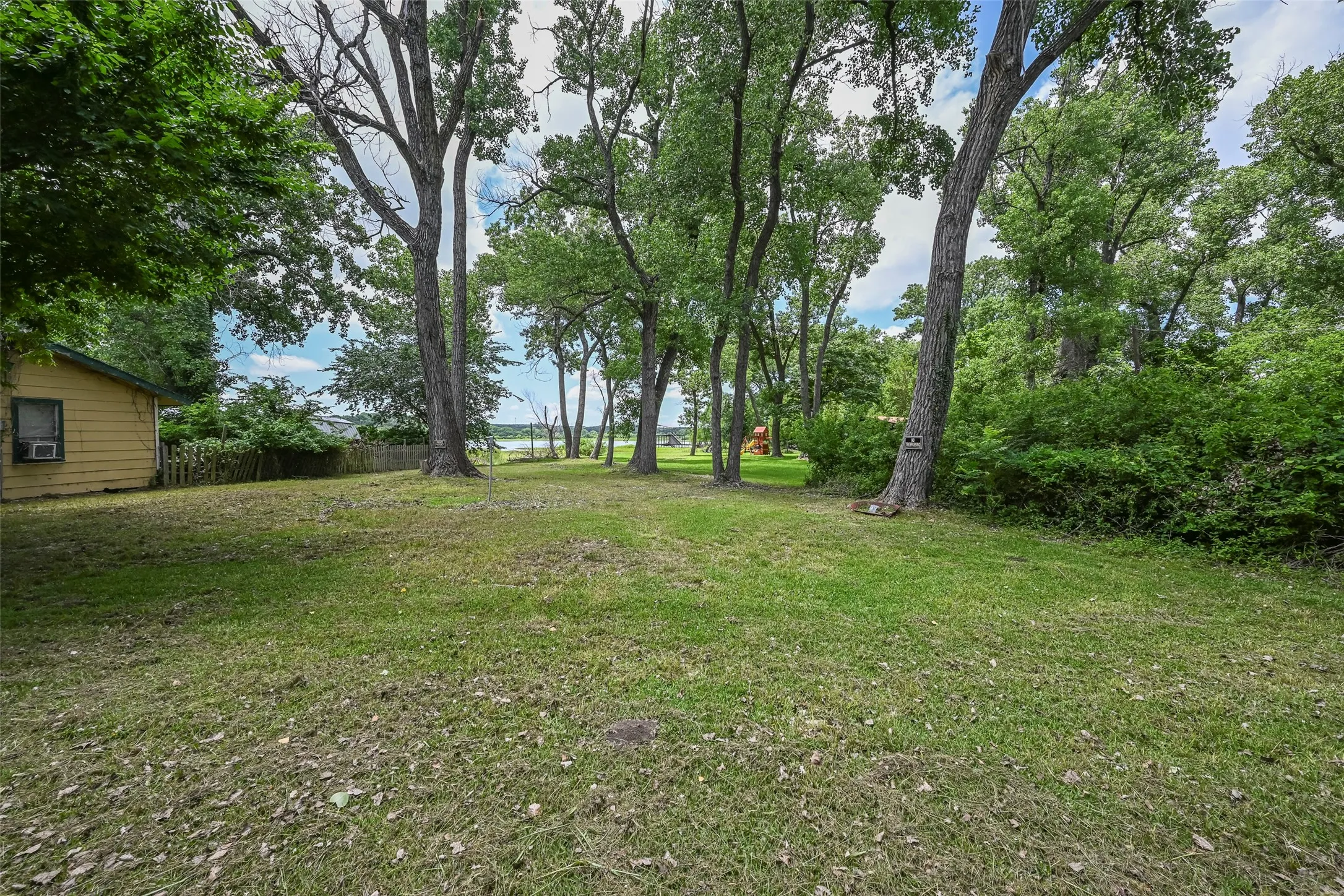 Improved Land For Sale in Parker County , 2431 E Lake Drive, Weatherford, Texas 76087, 0, 0, Garage spaces, 0 Sqft, built in 0, mls#21266064, Real Estate Agent in Weatherford, Homes For Sale in Parker county, Homes For Sale in Weatherford, Realtor in Weatherford Texas, Real Estate Brokerage Independent Realty Texas, Luminita Cordes Realtor