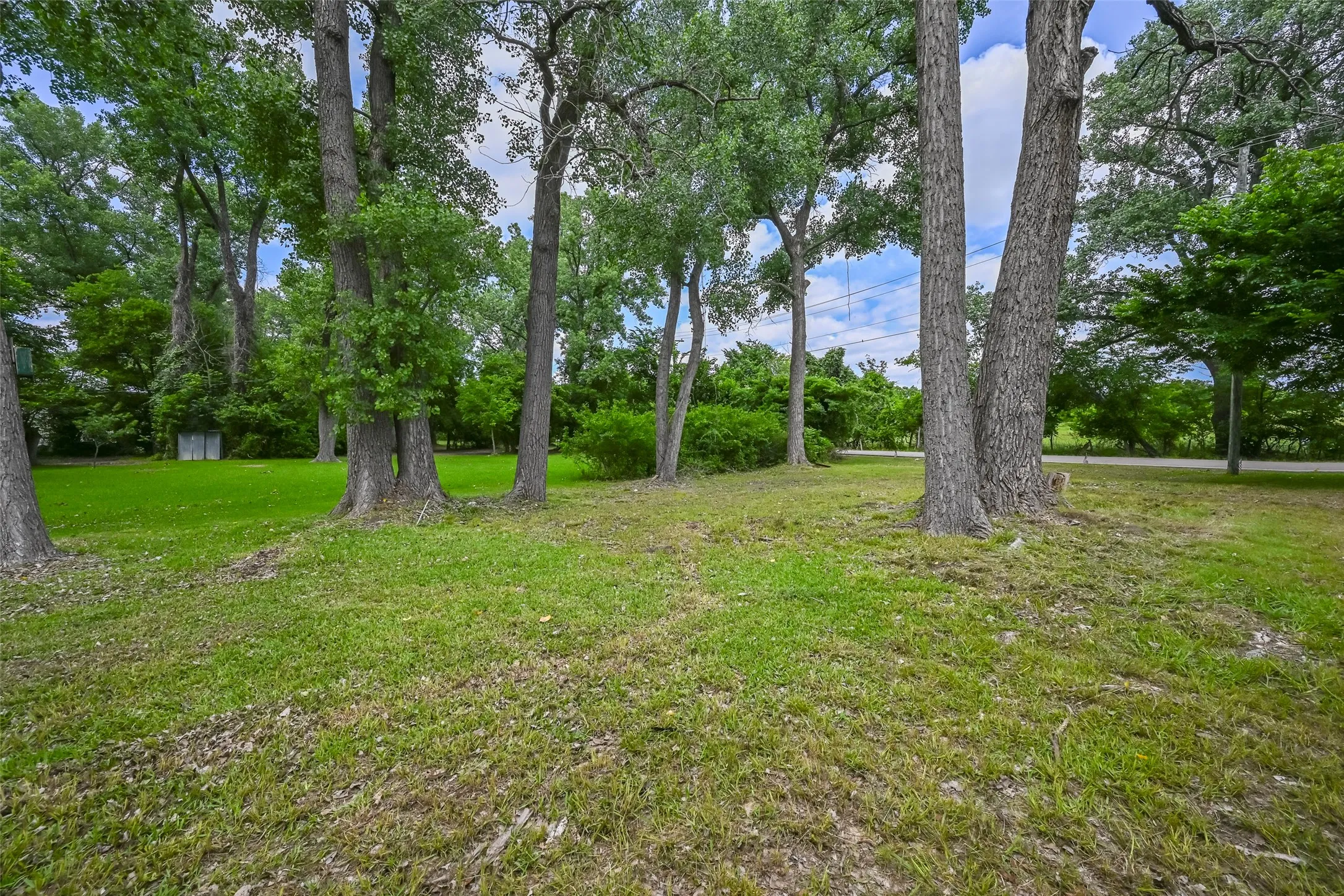 Improved Land For Sale in Parker County , 2431 E Lake Drive, Weatherford, Texas 76087, 0, 0, Garage spaces, 0 Sqft, built in 0, mls#21266064, Real Estate Agent in Weatherford, Homes For Sale in Parker county, Homes For Sale in Weatherford, Realtor in Weatherford Texas, Real Estate Brokerage Independent Realty Texas, Luminita Cordes Realtor