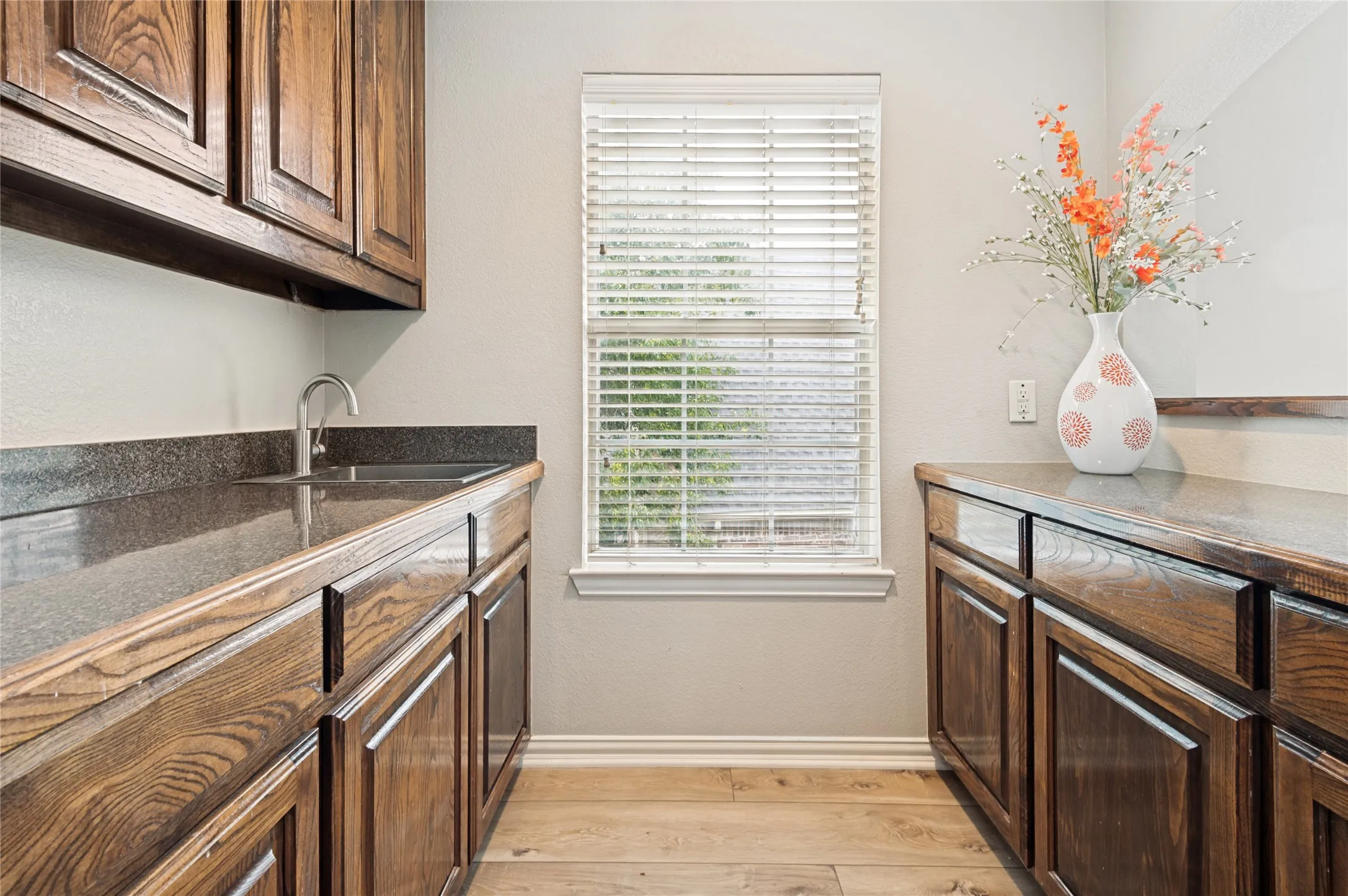 Single Family Residence For Sale in Collin County , 108 Appalachian Way, Mc Kinney, Texas 75071, 5 Bedroom, 4 Bathroom, 3 Garage spaces, 4,127 Sqft, built in 2001, mls#21269339, Real Estate Agent in Mc Kinney, Homes For Sale in Collin county, Homes For Sale in Mc Kinney, Realtor in Mc Kinney Texas, Real Estate Brokerage Independent Realty Texas, Luminita Cordes Realtor