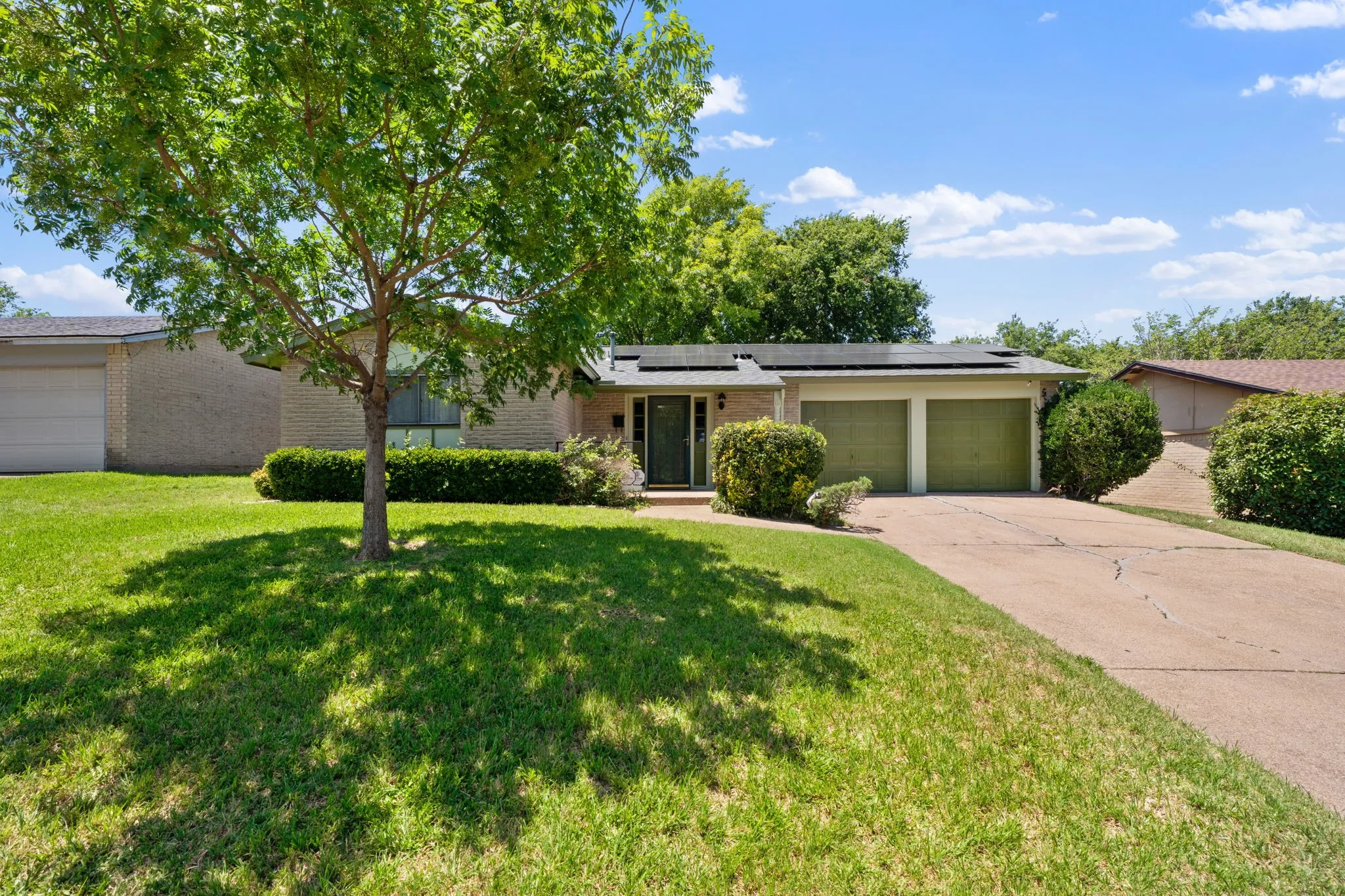 Single Family Residence For Sale