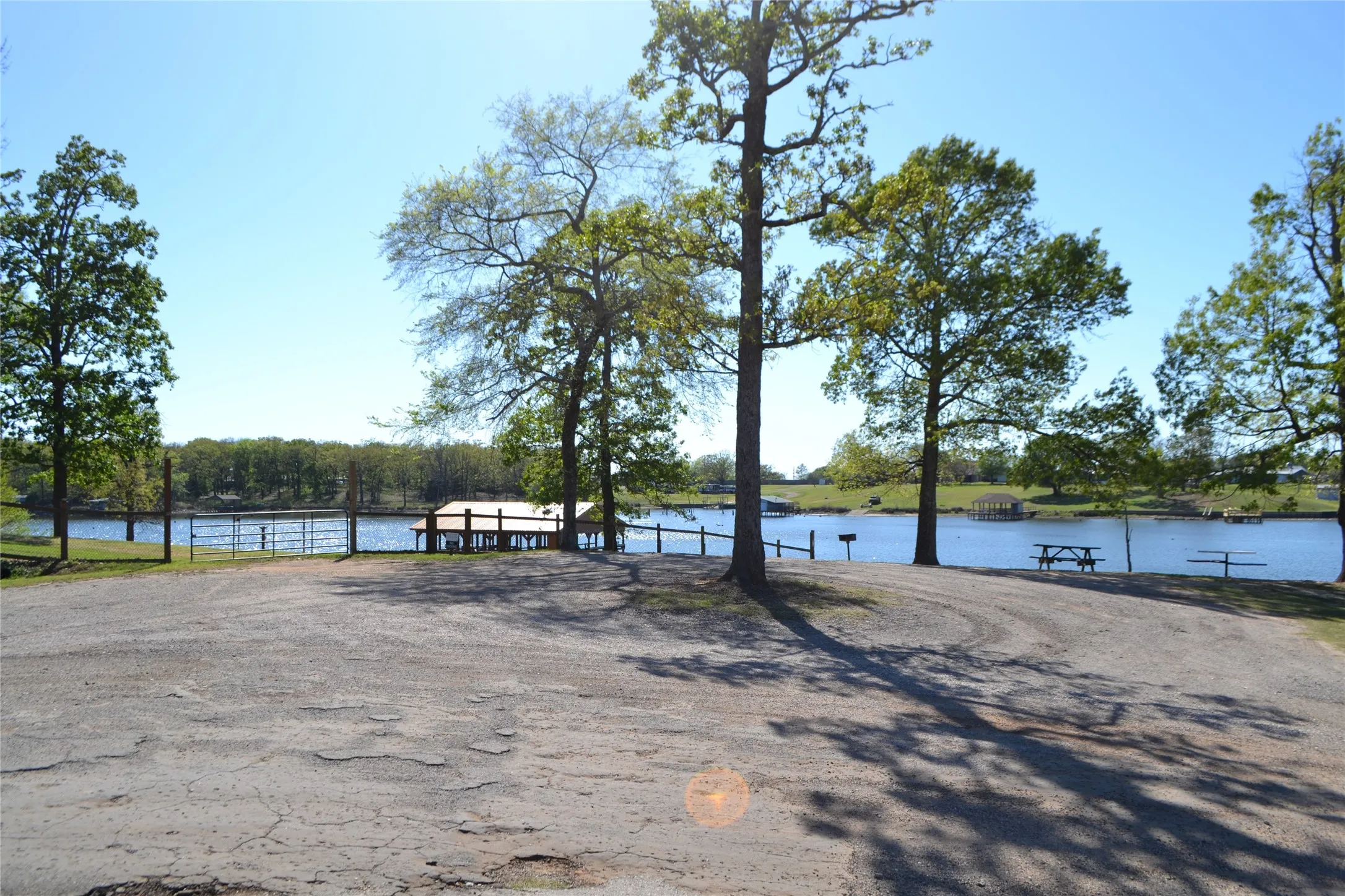 Mobile Home For Sale in Wood County , 339 Indian Gap, Quitman, Texas 75783, 1 Bedroom, 1 Bathroom, Garage spaces, 416 Sqft, built in 2023, mls#21280001, Real Estate Agent in Quitman, Homes For Sale in Wood county, Homes For Sale in Quitman, Realtor in Quitman Texas, Real Estate Brokerage Independent Realty Texas, Luminita Cordes Realtor