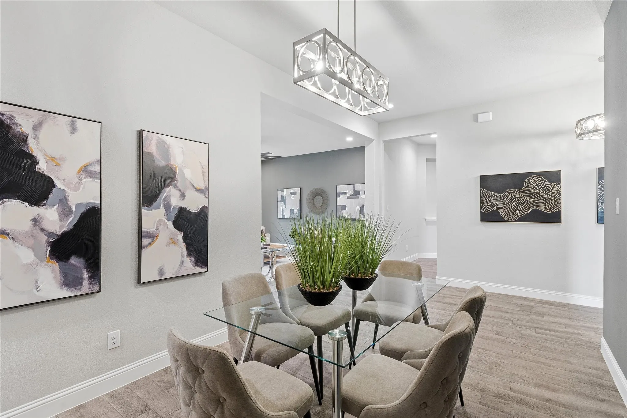 Single Family Residence For Sale in Tarrant County , 1010 Silver Oak Drive, Mansfield, Texas 76063, 4 Bedroom, 3 Bathroom, 2 Garage spaces, 2,412 Sqft, built in 2022, mls#21279730, Real Estate Agent in Mansfield, Homes For Sale in Tarrant county, Homes For Sale in Mansfield, Realtor in Mansfield Texas, Real Estate Brokerage Independent Realty Texas, Luminita Cordes Realtor